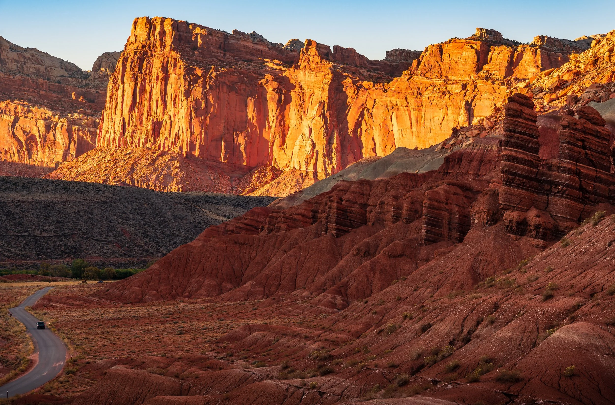 CapitolReefScenicRoad-1.jpg