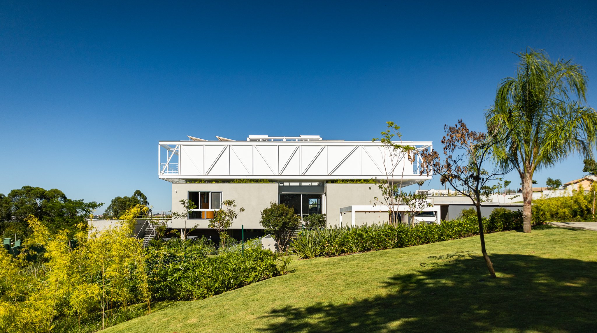 CASA DA PRAÇA LINEAR