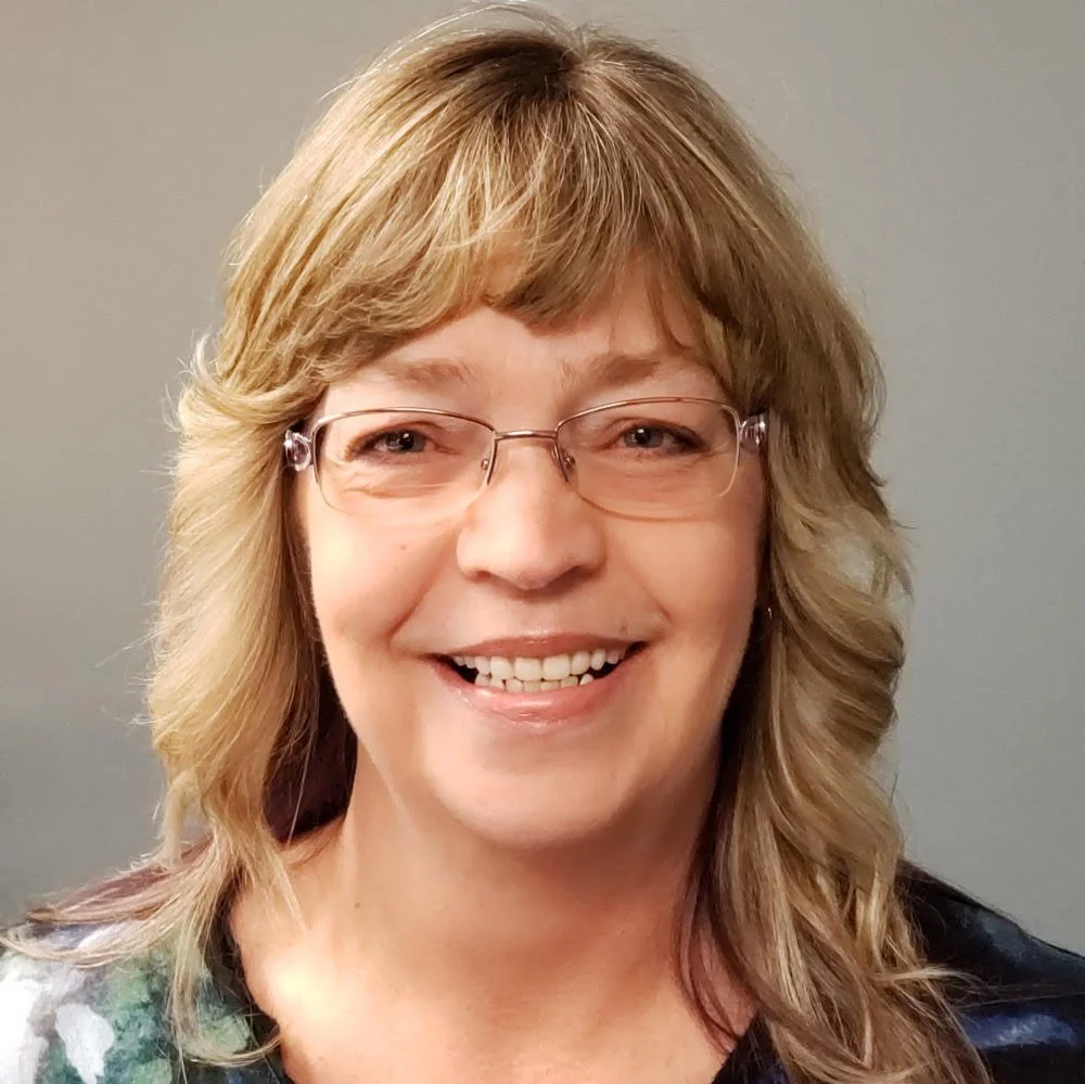 Tina K.jpg