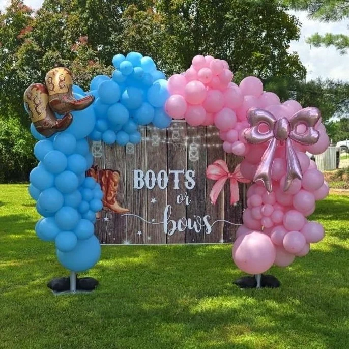 boots or bows balloon arch / balloon decor Dayton Ohio