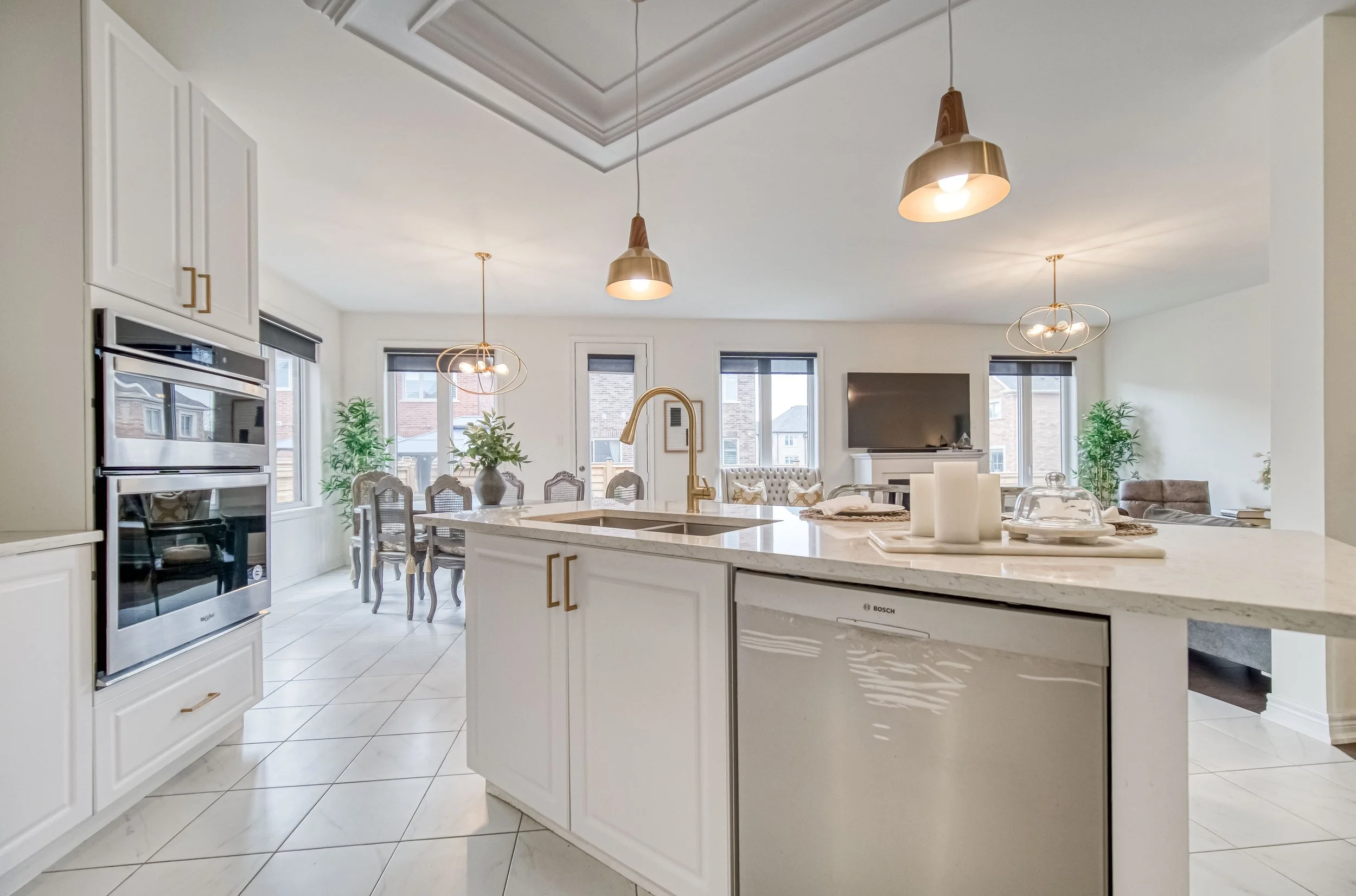 Online (002 of 007).jpg