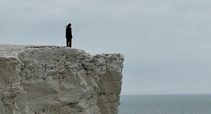 Daily Frequency: Perception and Resolution