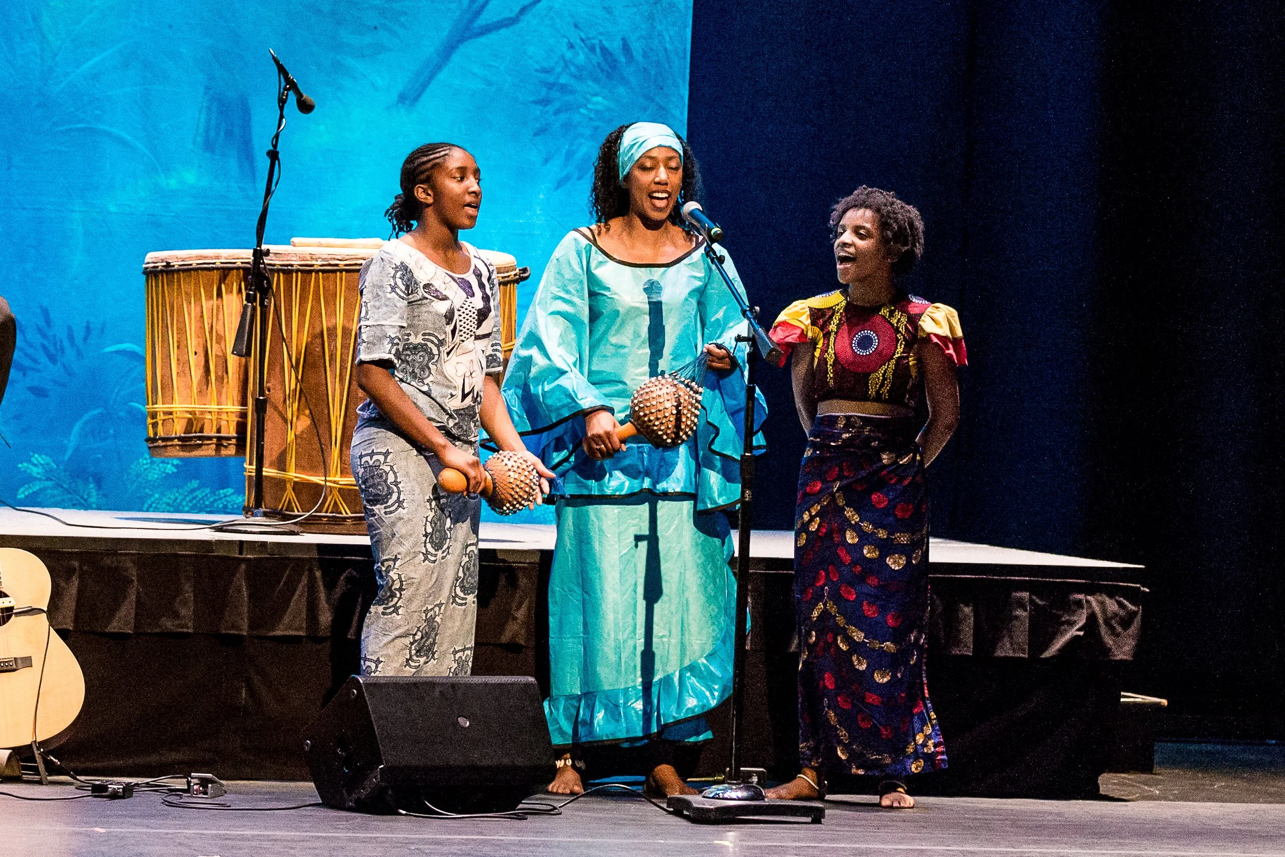 singing lesina & girls.jpg