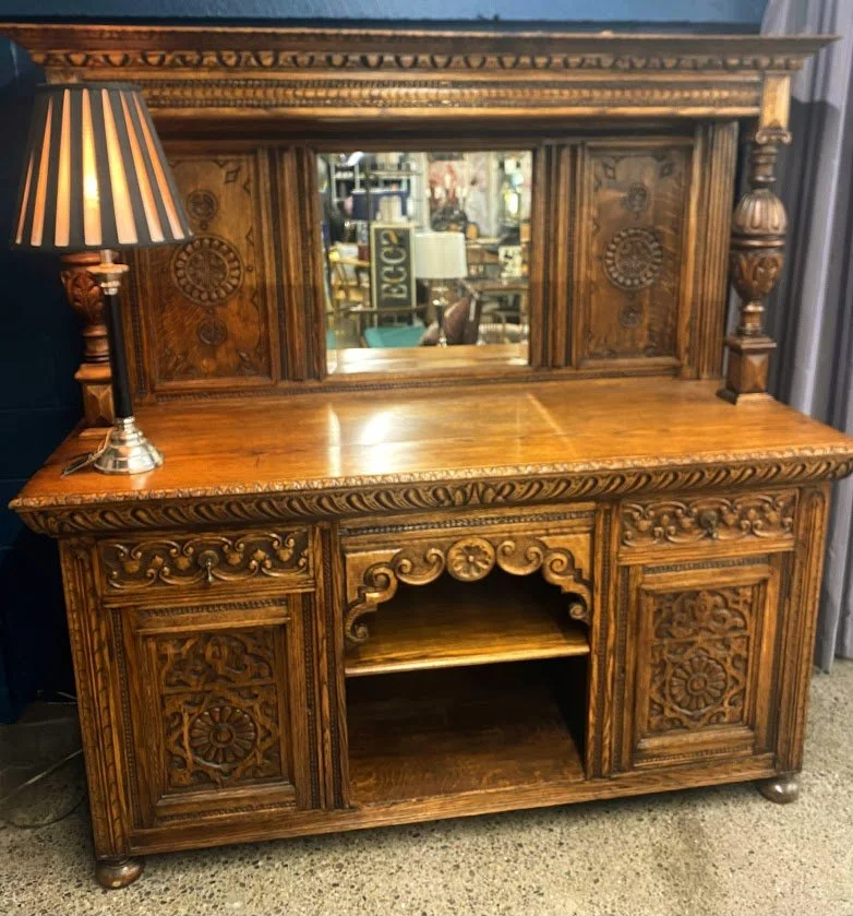 Oak Sideboard.jpg