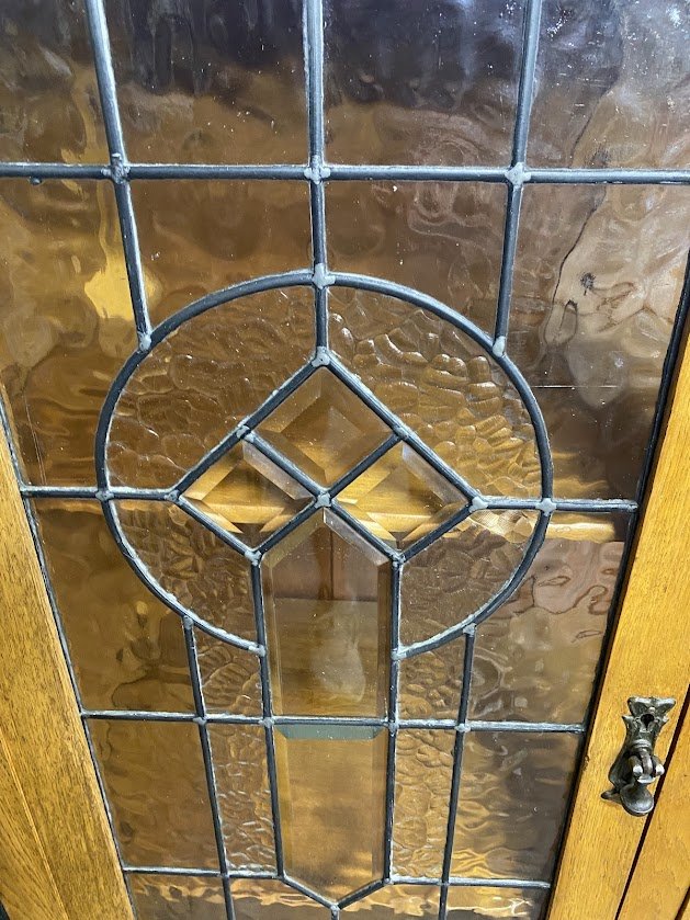 leadlight cabinet.2.jpg