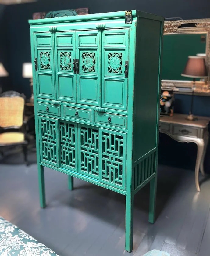 New - Chinese Kitchen Cabinet