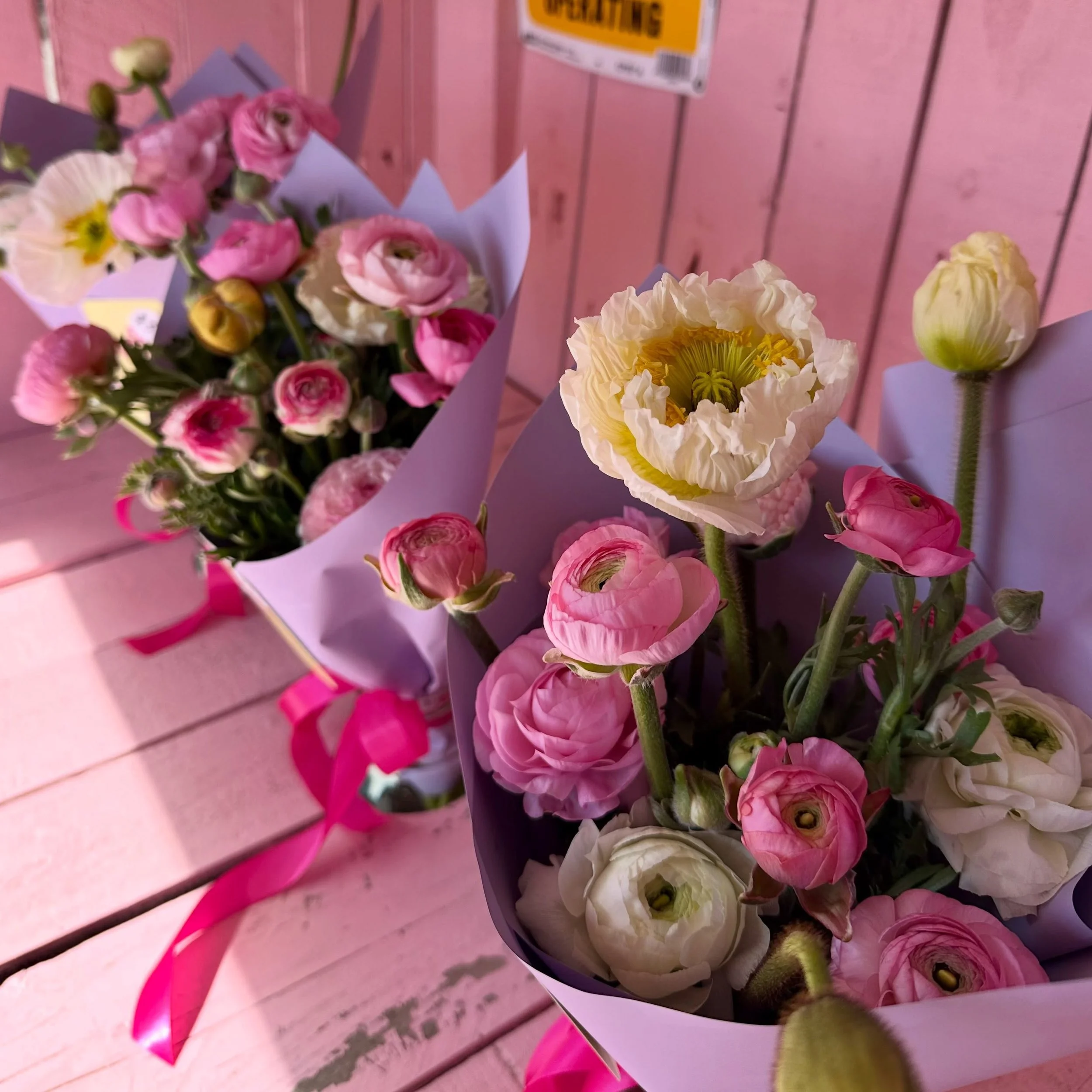 🌸 EXCITING NEWS 🌸

The flower stand is officially stocked for the first time this season! 🥹🌸

We have some absolutely gorgeous $30 bunches of ranunculus &amp; poppies ready to brighten your day or someone else&rsquo;s.

📍 Albert Grove, Rose Mano