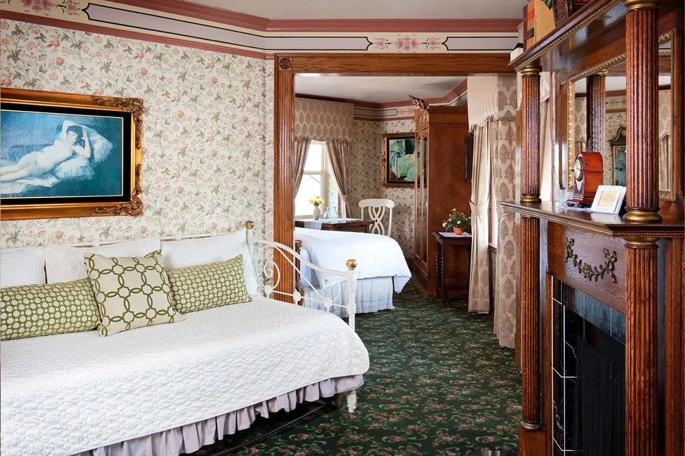 Room-10a.jpg