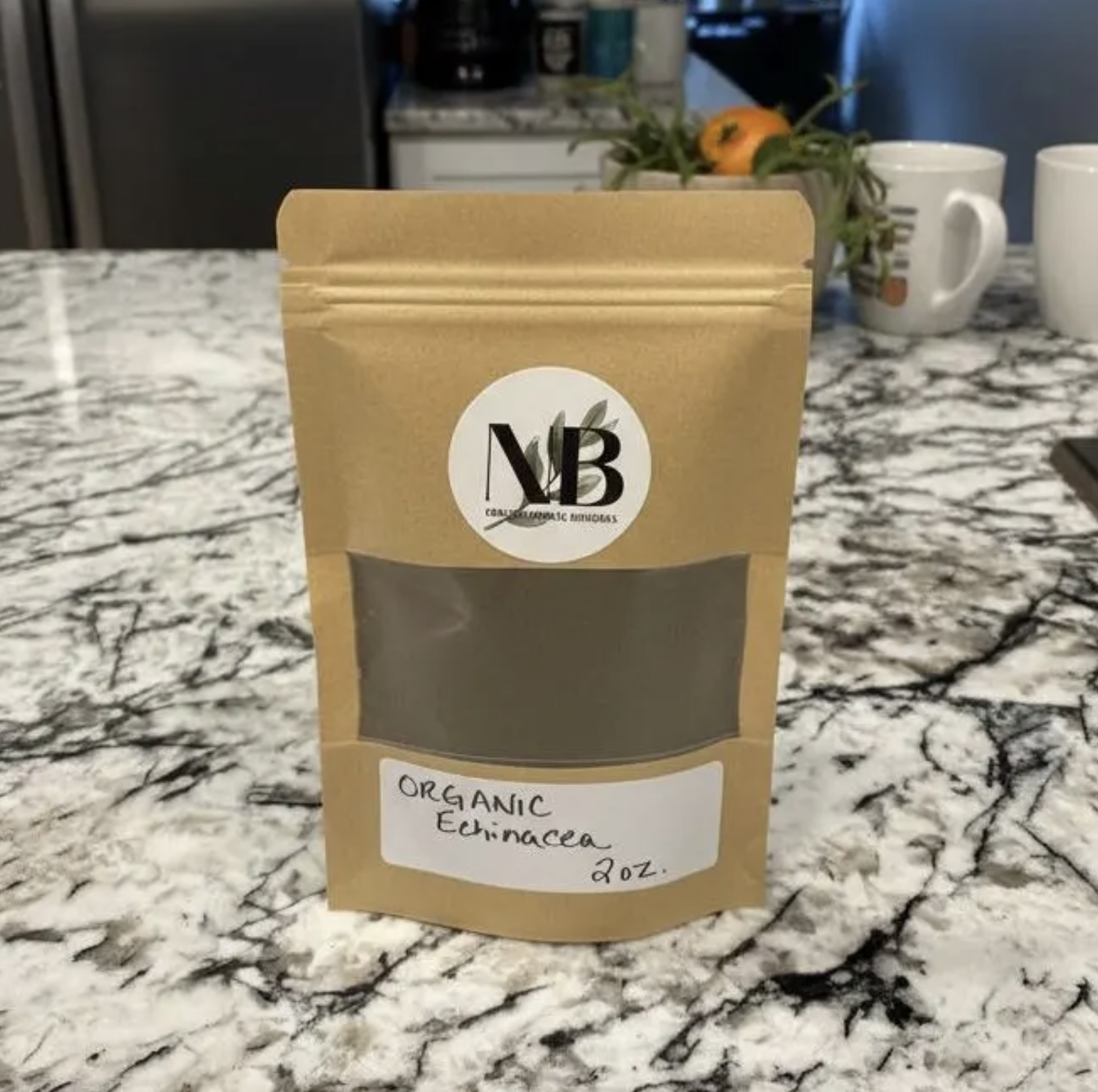 Organic echinacea purpurea tops powder in resealable stand-up bag as plant-based supplement