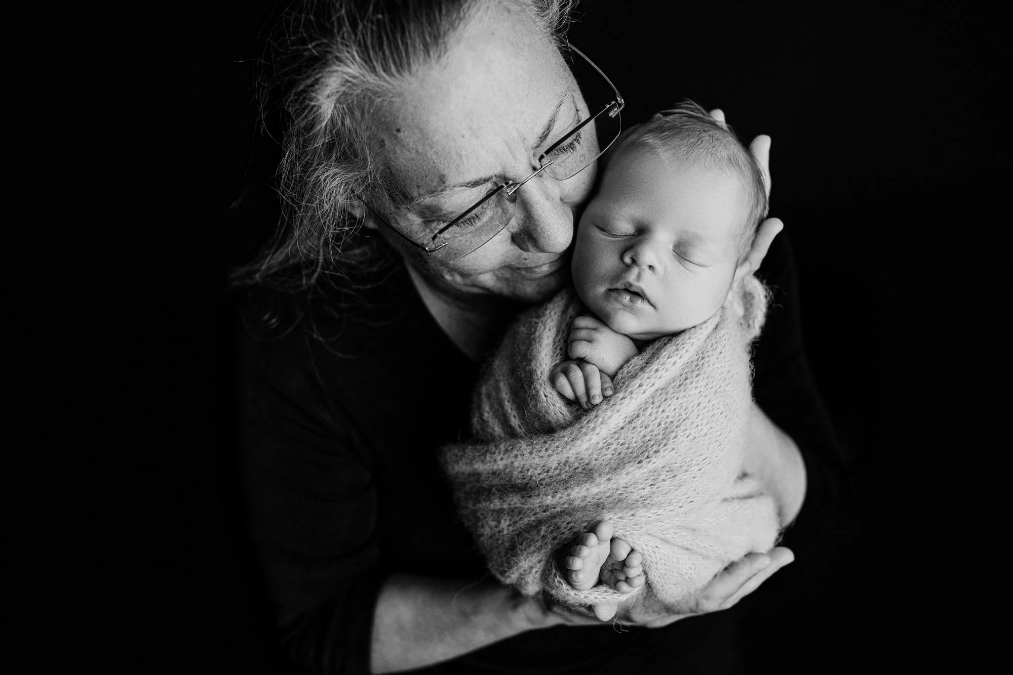 Seattle-Newborn-Photographer-13.jpg