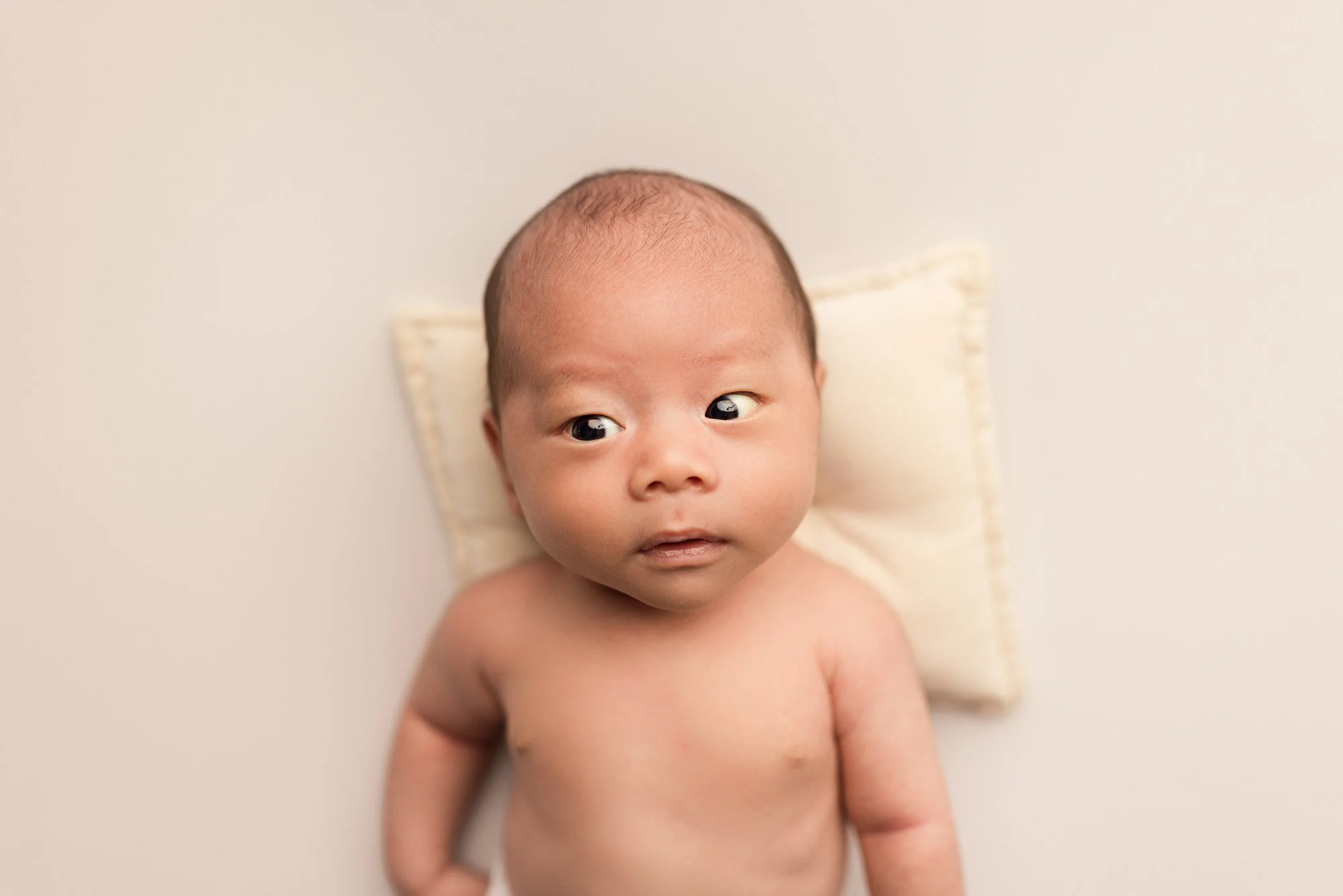 Seattle-Newborn-Photographer-32.jpg