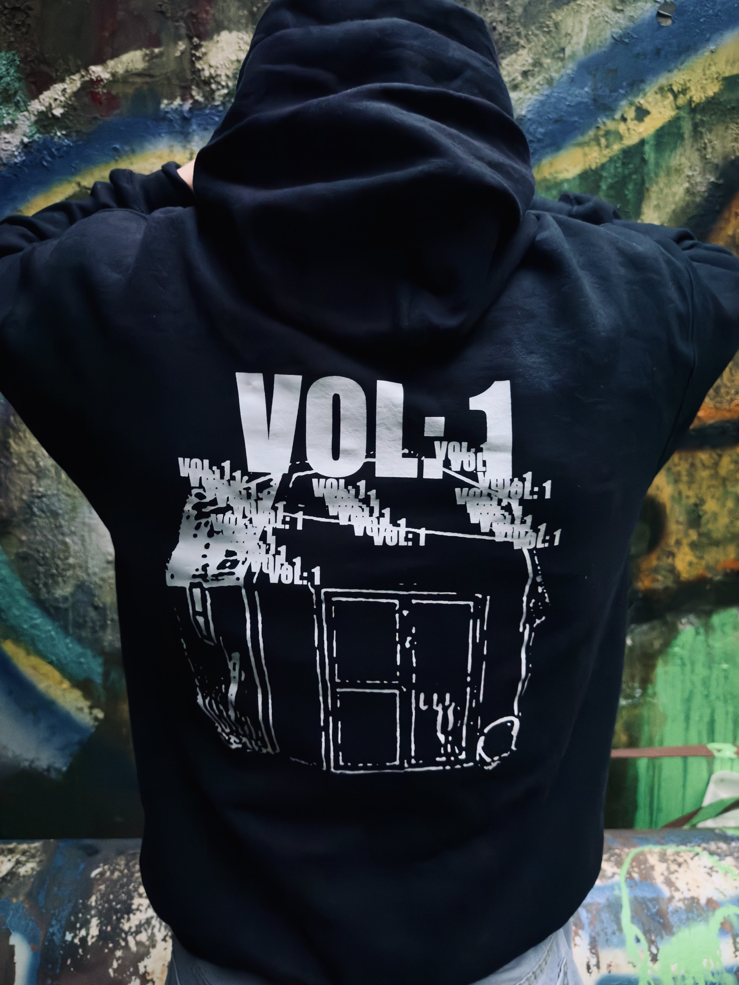 black back vol 1.jpg