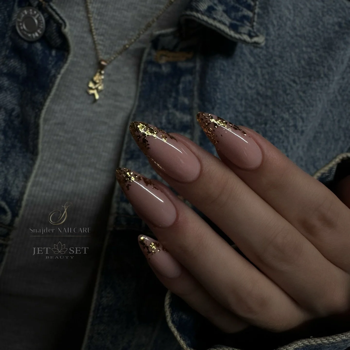 Slowly starting fall season like..🍂✨

#nails #nailsofinstagram #nailsoftheday #naildesign #nailart #nailsnailsnails #nailinspo #nailinspiration #nailartist #nailtech #nailstyle #nailaddict #nailtrend #nailideas #nailsonfleek #nailstagram #nailsofig 