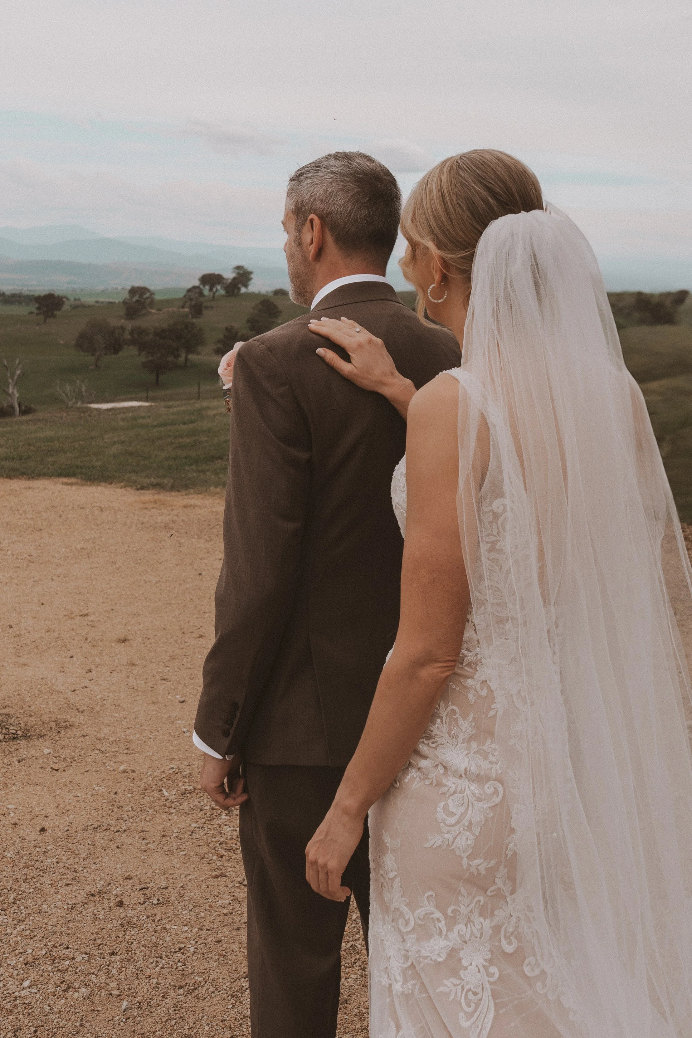 JDAphotography-engagement-wedding-melbourne-romantic-country-couple (361 of 1049).jpg