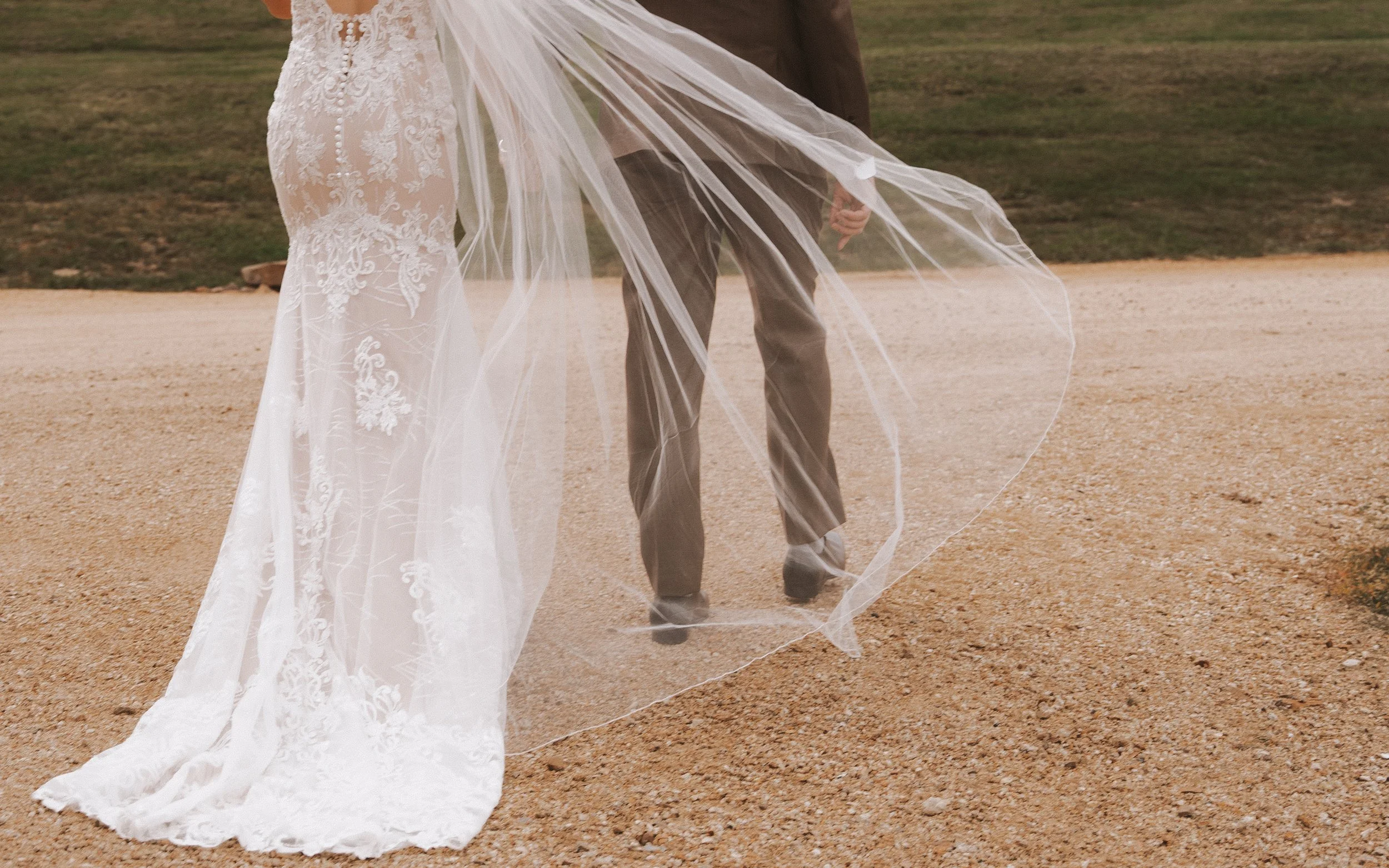 JDAphotography-engagement-wedding-melbourne-romantic-country-couple (382 of 1049).jpg