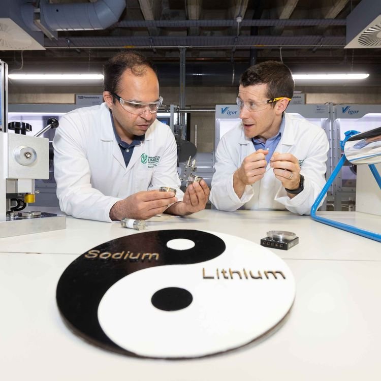 October 2025- Syed's dual cation battery research features in national news