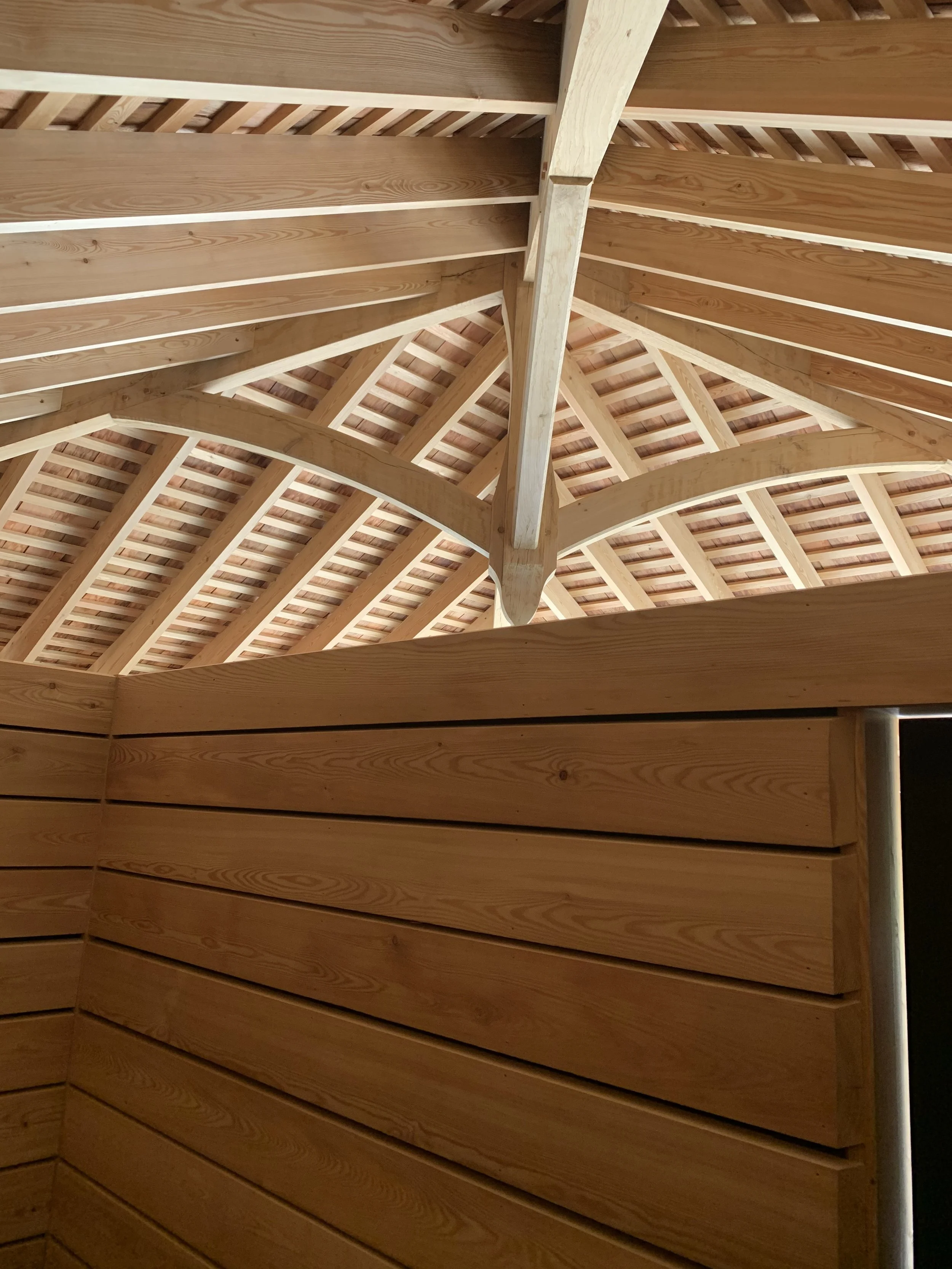 Canadian cedar shingle roof fixed on larch battens