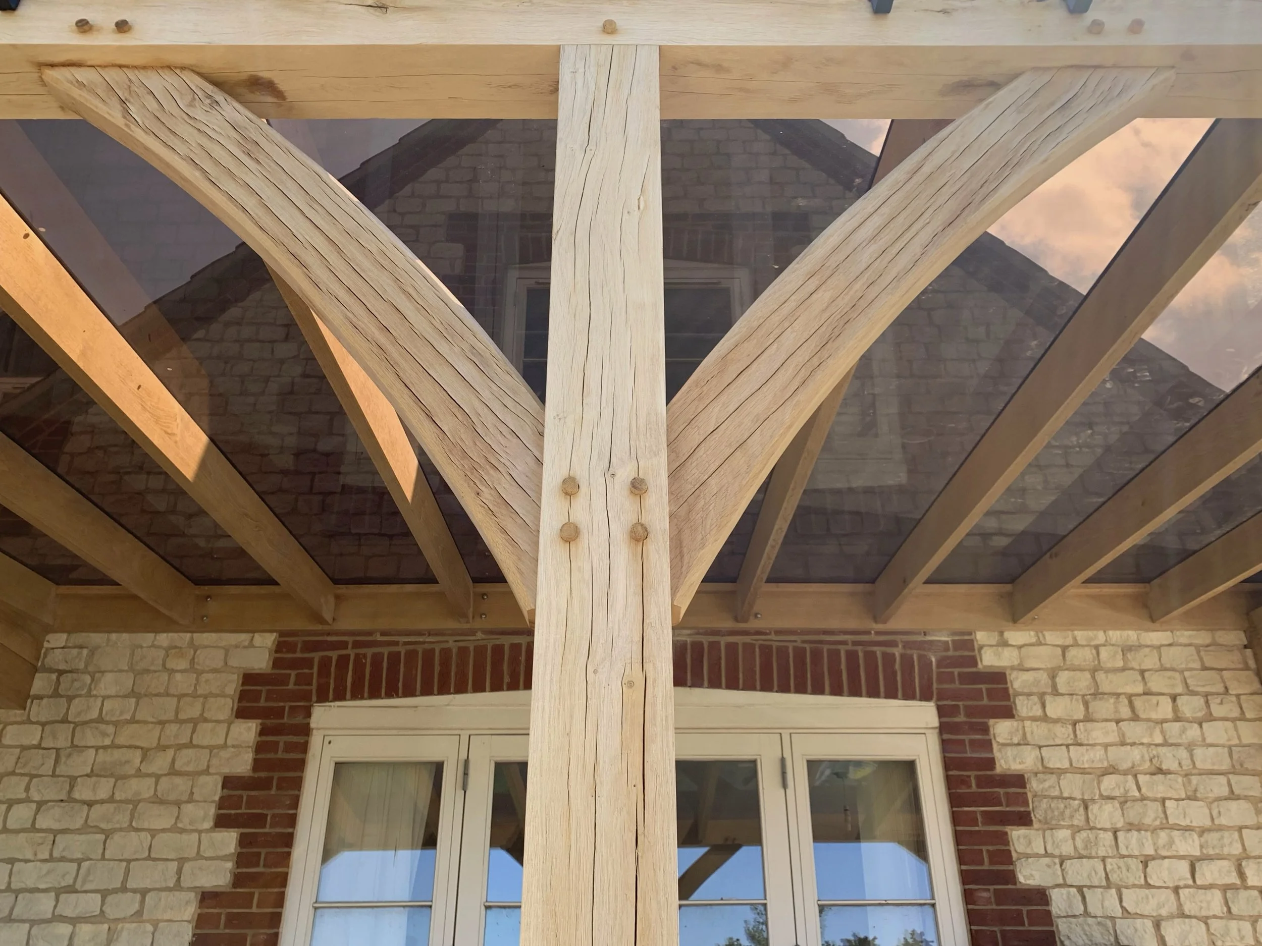 Oak frame detail