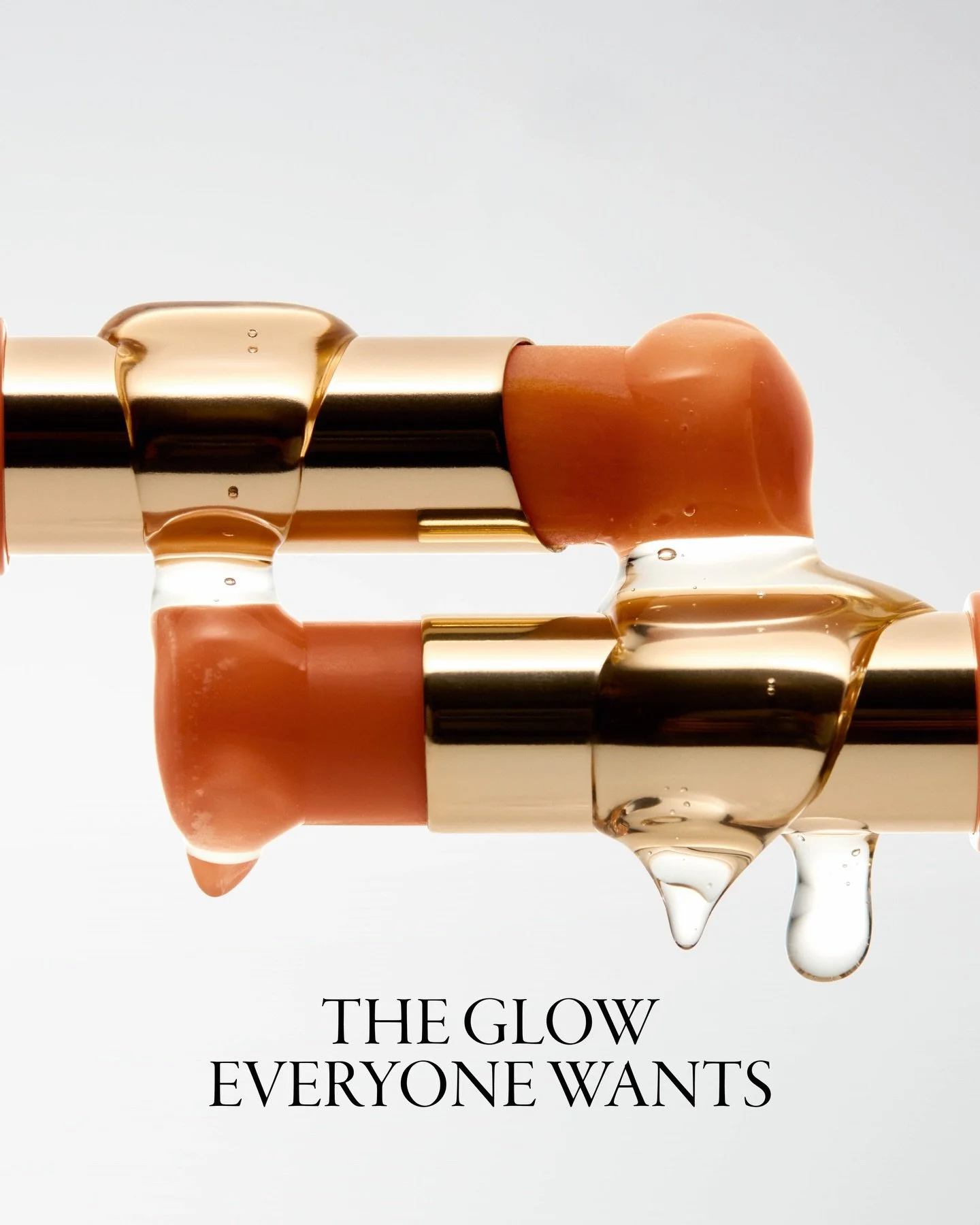 The eye balm everyone&rsquo;s obsessed with: MULTI CORREXION&reg;️ Revive + Glow ✨

The eye essentail everyone&rsquo;s talking about, and it&rsquo;s easy to see why.

🌟 Brightens instantly and visibly reduces dark circles.  💛 Vitamin C + Peptides t