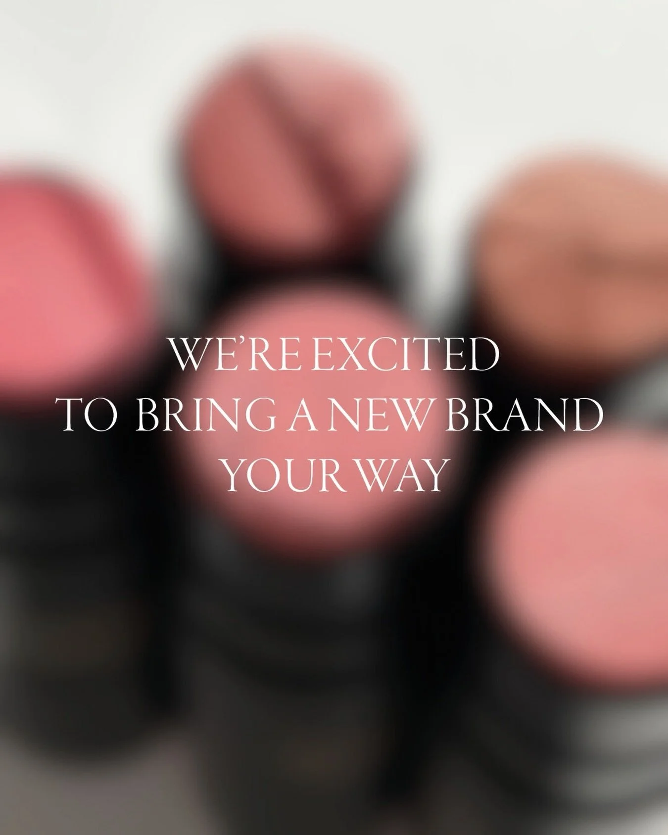 A new brand is coming your way and trust us you&rsquo;re going to LOVE this one 💋💄💗

Can you guess who it is? Drop your guesses below! 

Hint: think effortless, glowy &amp; on-the-go beauty&hellip; 

Stay tuned&hellip;
#newbrand#mdveurope