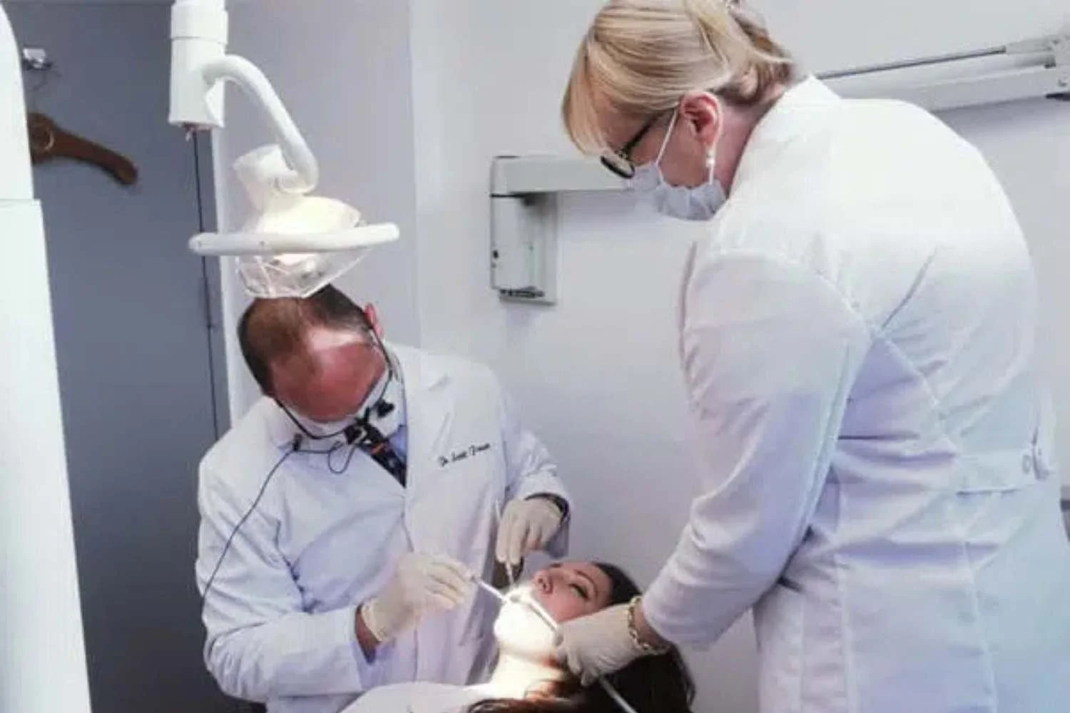 Dr. Froum with Patient - Bad Breath Solutions