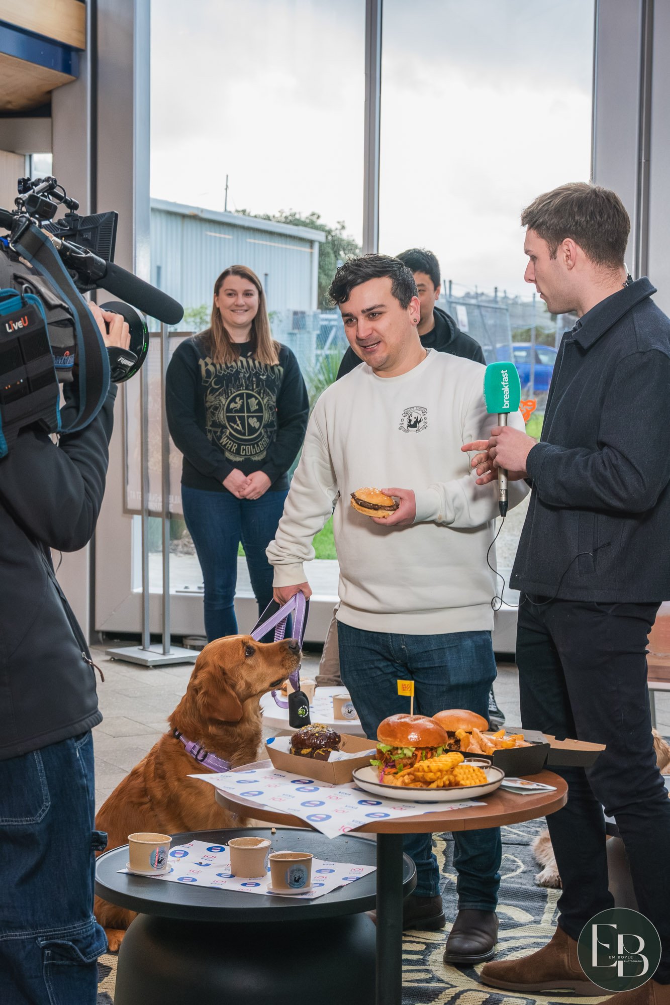 2500811 Breakfast 4 Paws-16.jpg