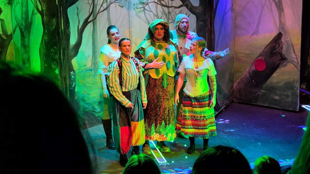 Green Room Club Theatre - Hanself and Gretel production (2024).jpg