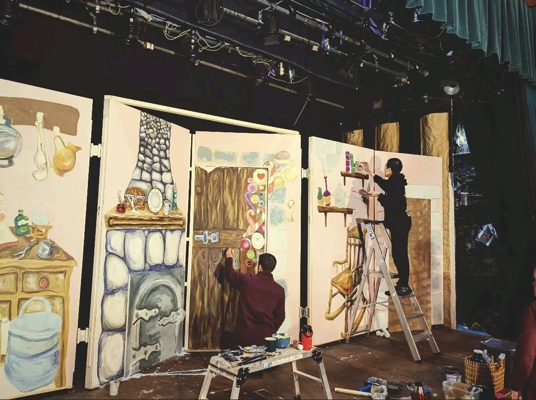 Behind the scenes.jpeg