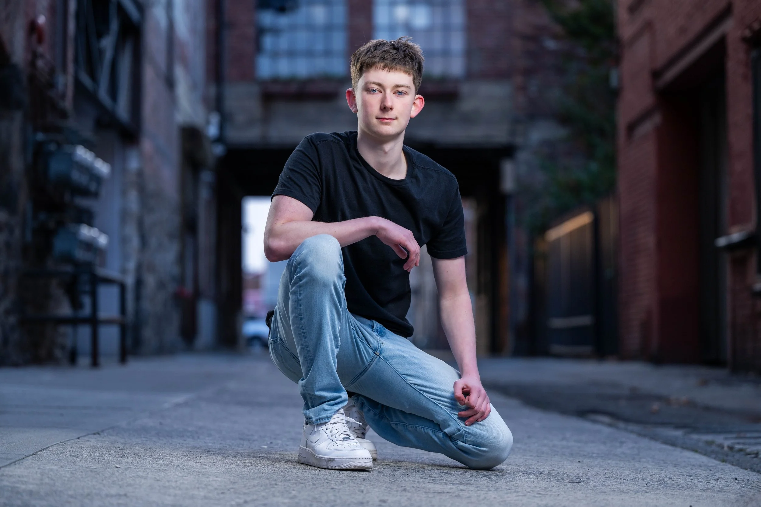 Noah Senior Online-12.JPG