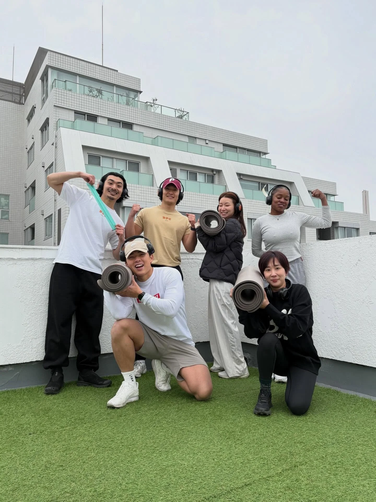 Getting summer-ready, one fun workout at a time ☀️
Music on. Body moving. Let&rsquo;s enjoy it 🎧💪

#SummerReady #FunWorkout #TrainAndEnjoy #MoveYourBody #FeelGoodFitness