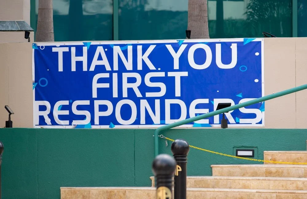 A "thank you first responders" sign