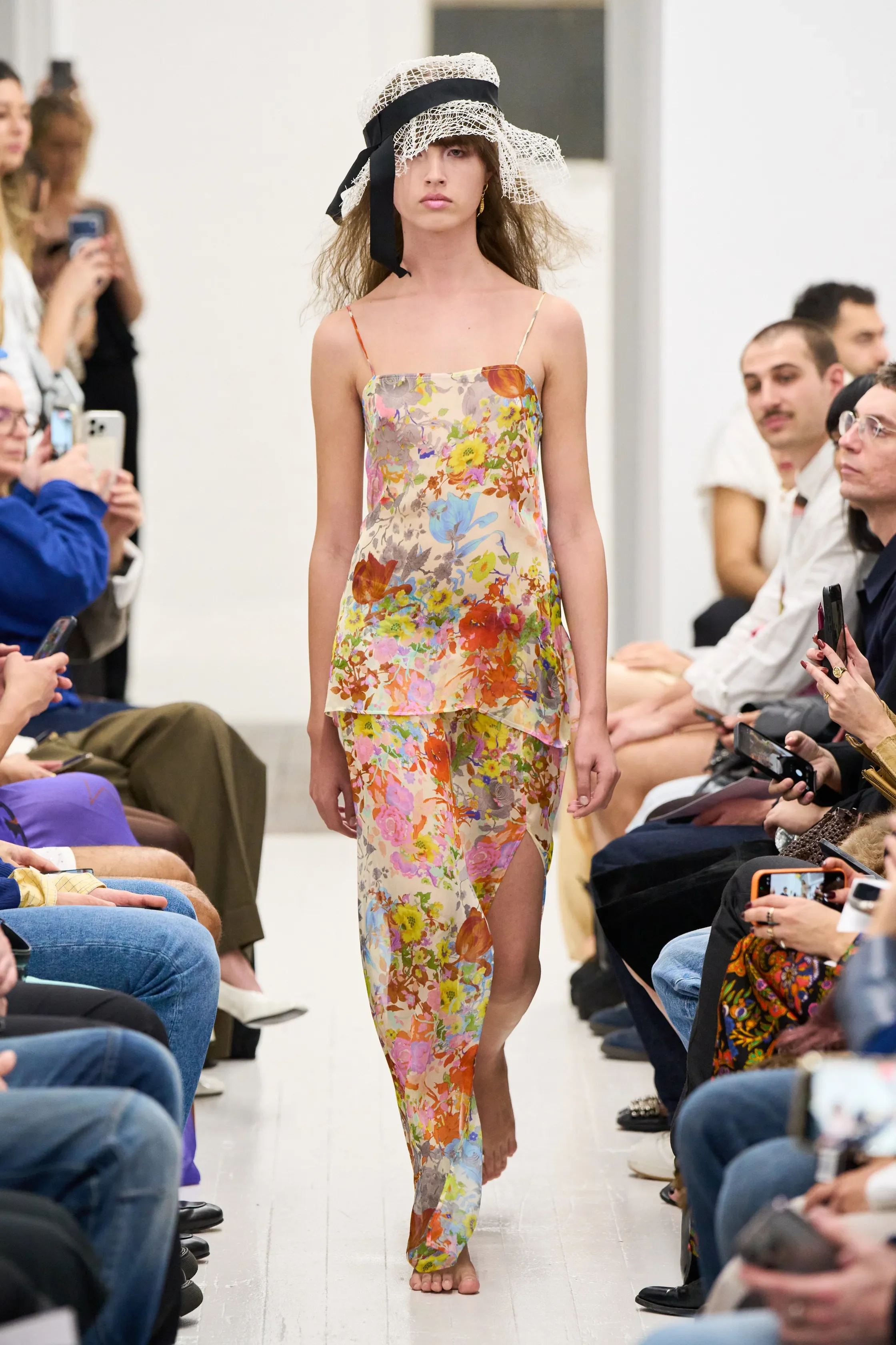 00008-alix-higgins-resort-2027-australia-credit-gorunway.webp