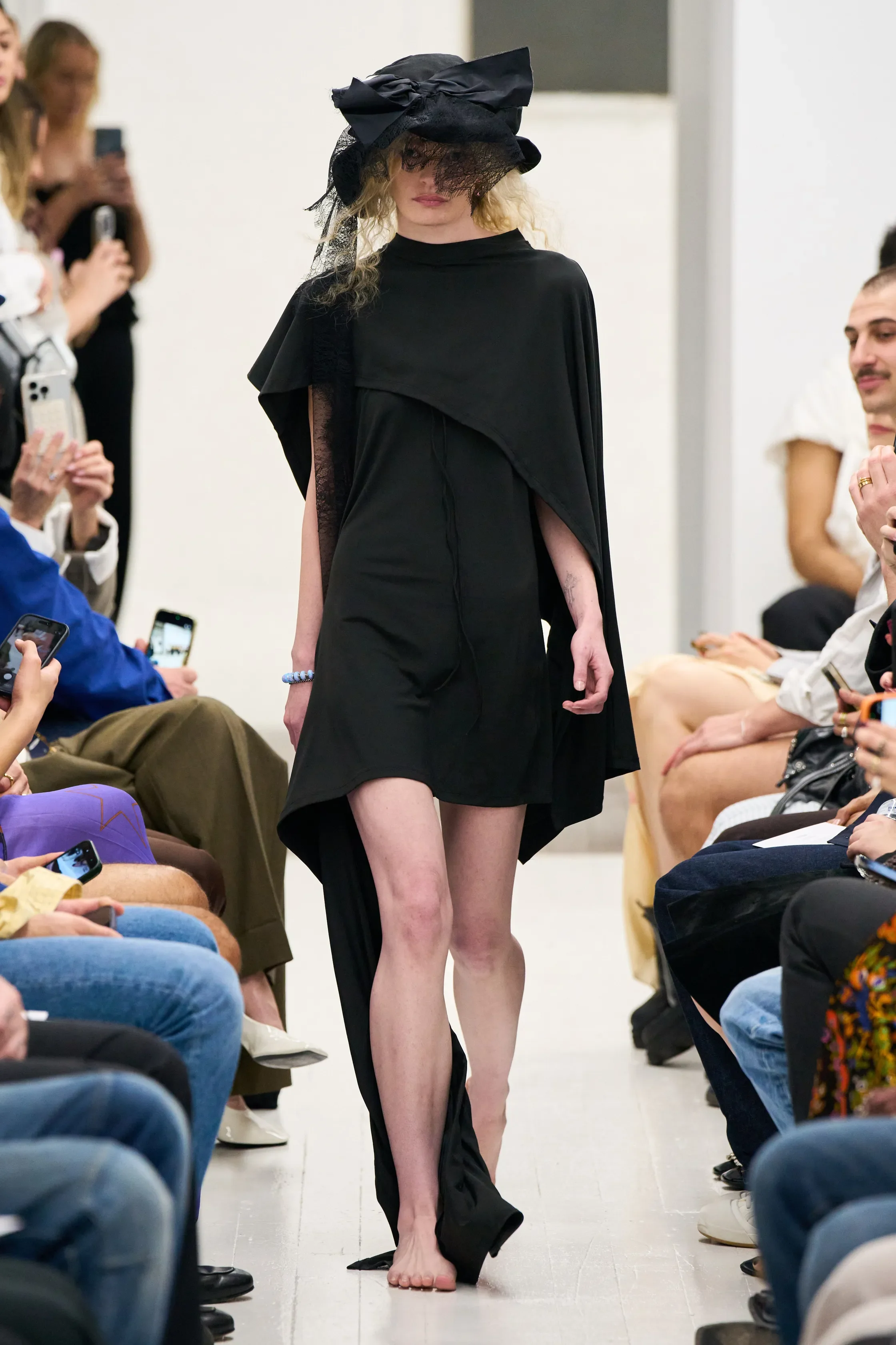 00029-alix-higgins-resort-2027-australia-credit-gorunway.webp