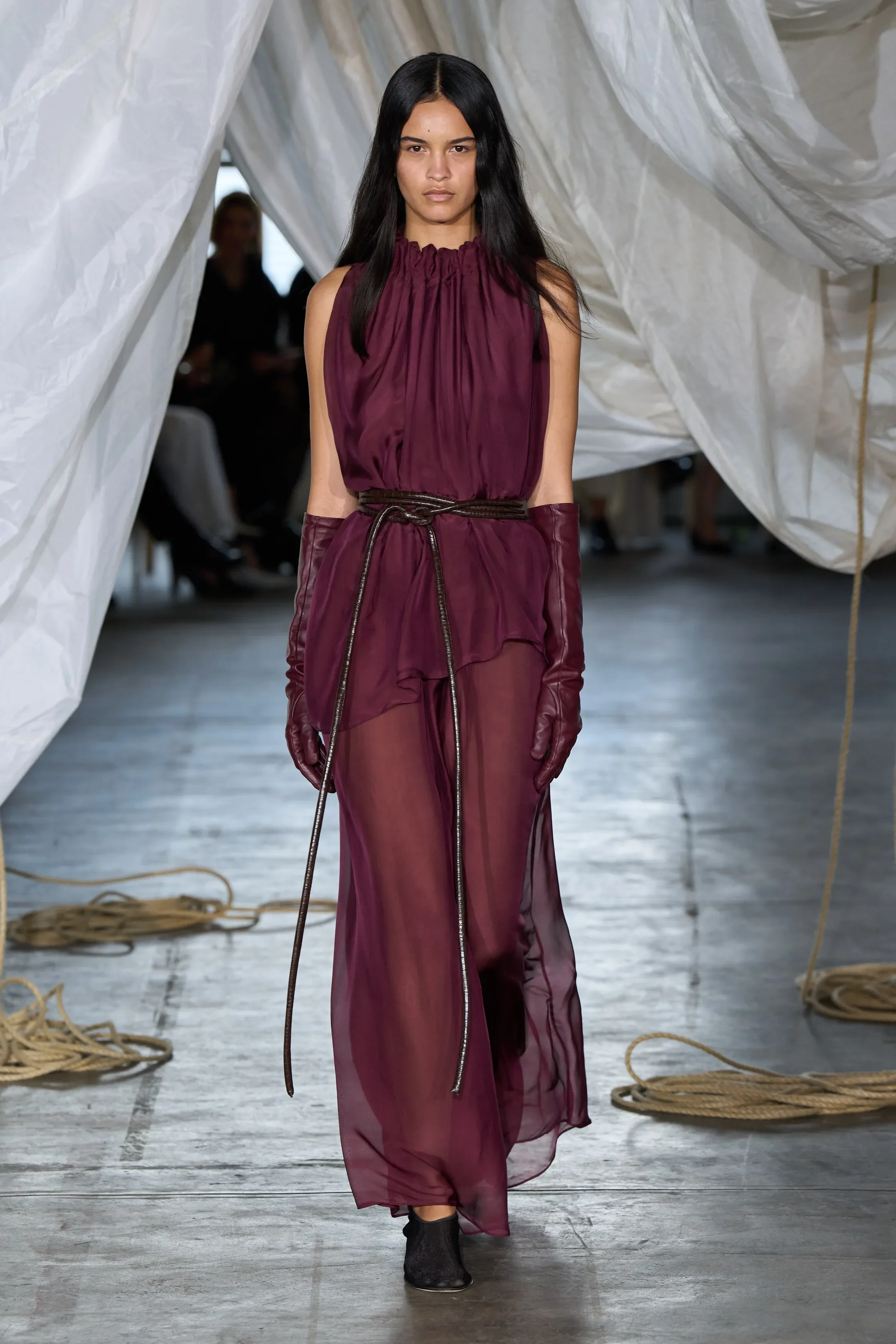 00013-bianca-spender-resort-2027-australia-credit-gorunway.webp