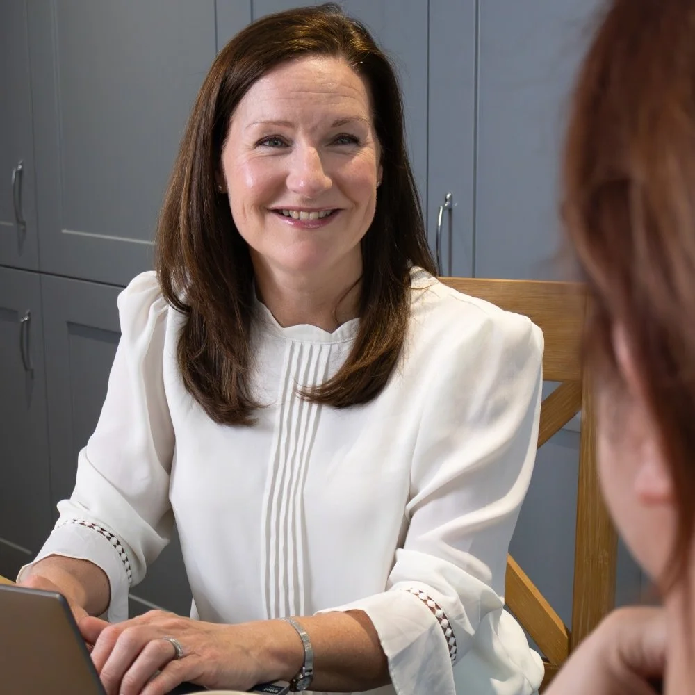 As a registered nutritional therapist, I&rsquo;m not here to give you yet another unmanageable or restrictive diet.

I am here to work with you to find the underlying causes of your symptoms, find a way to gradually and realistically relieve them. Th