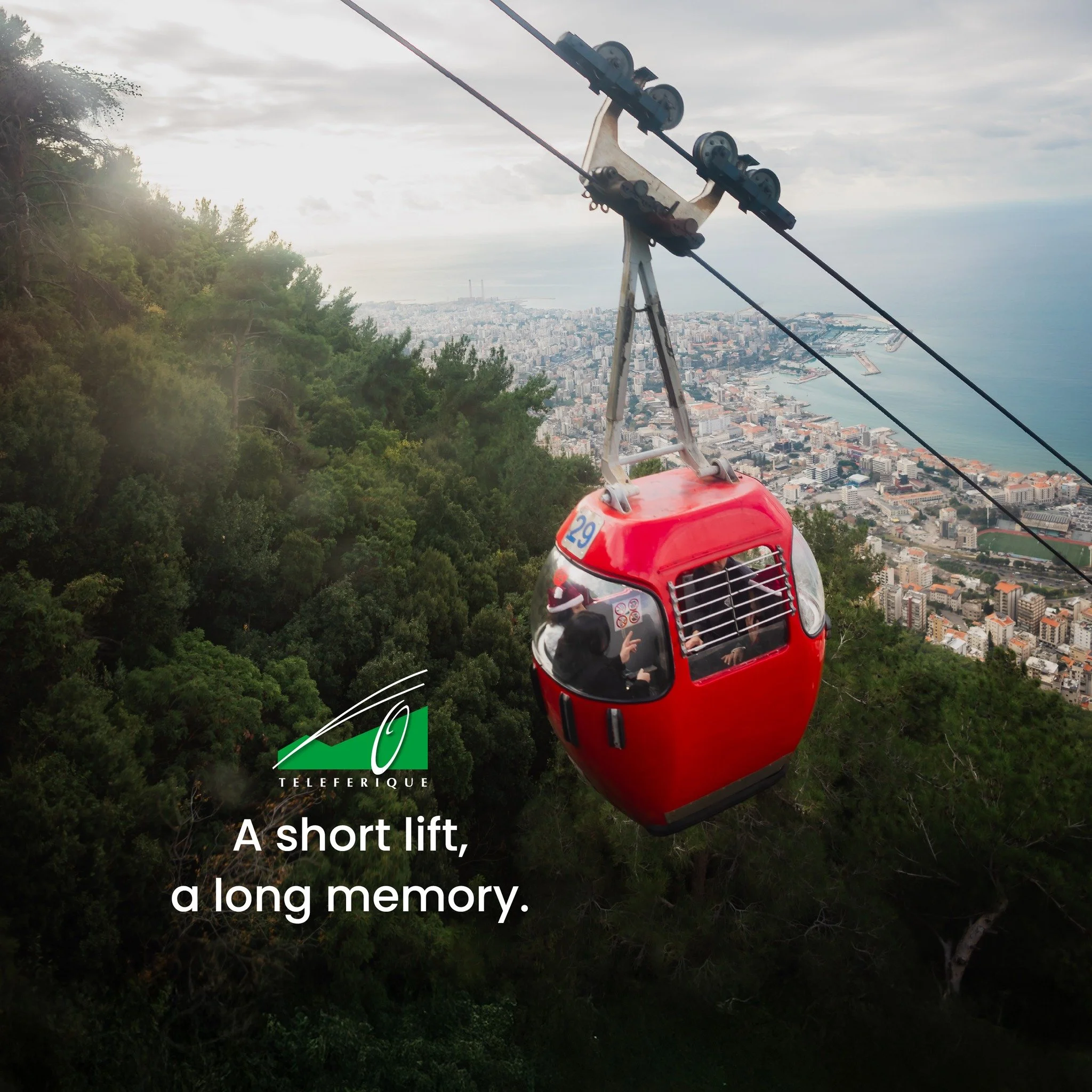 طلعة قصيرة، ذكرى طويلة
A short lift, a long memory.

#Teleferique #Harissa #Beirut #Jounieh #Lebanon #TeleferiqueLebanon #tourism #ourladyoflebanon #بيروت #لبنان