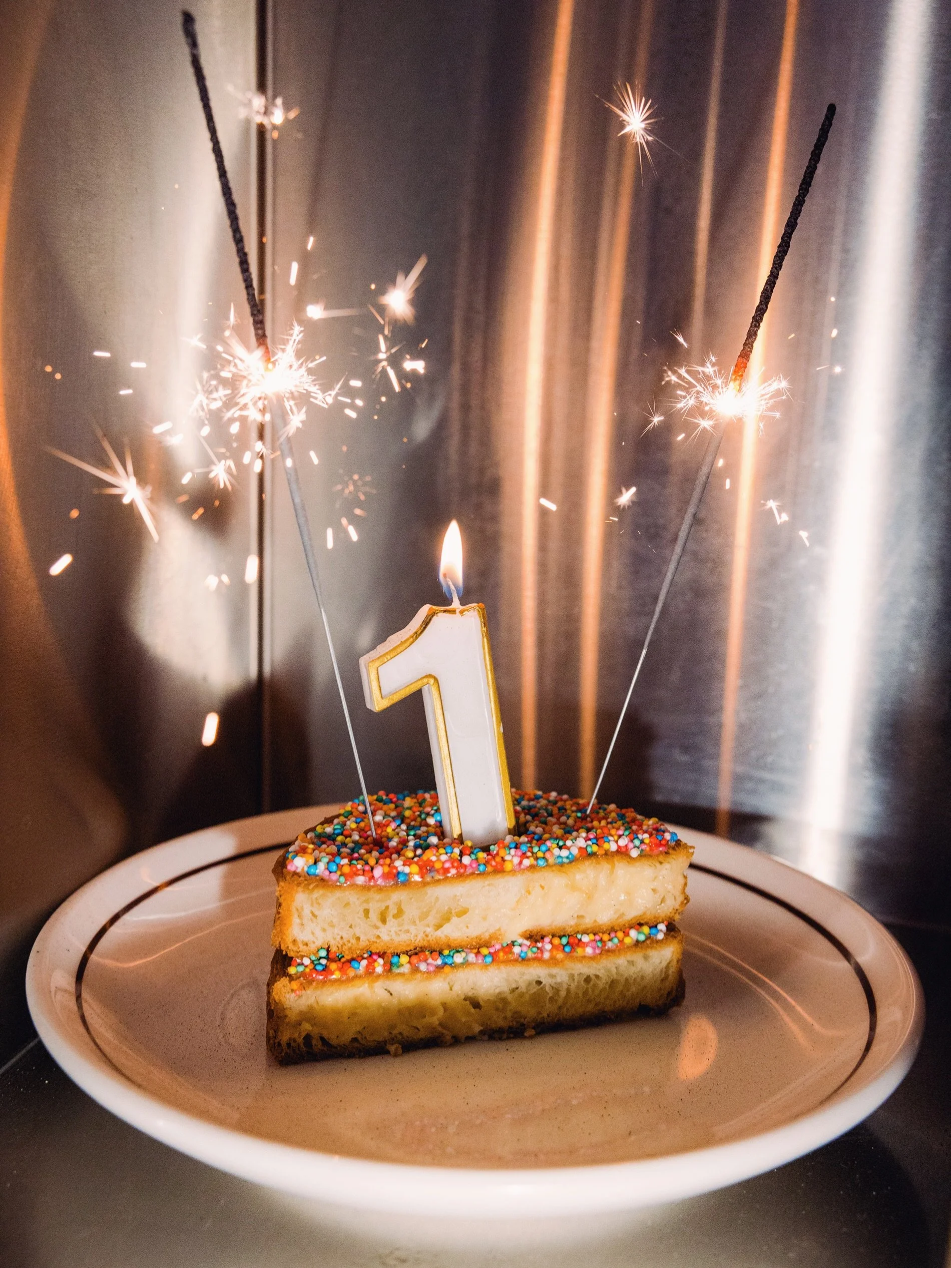 Side Piece is ONE! 

What a year. It&rsquo;s definitely been a ride, with a few more twists and turns than we could have anticipated 😂 but what an incredible first year it&rsquo;s been.

A huge thank you to everyone who has walked through our doors,