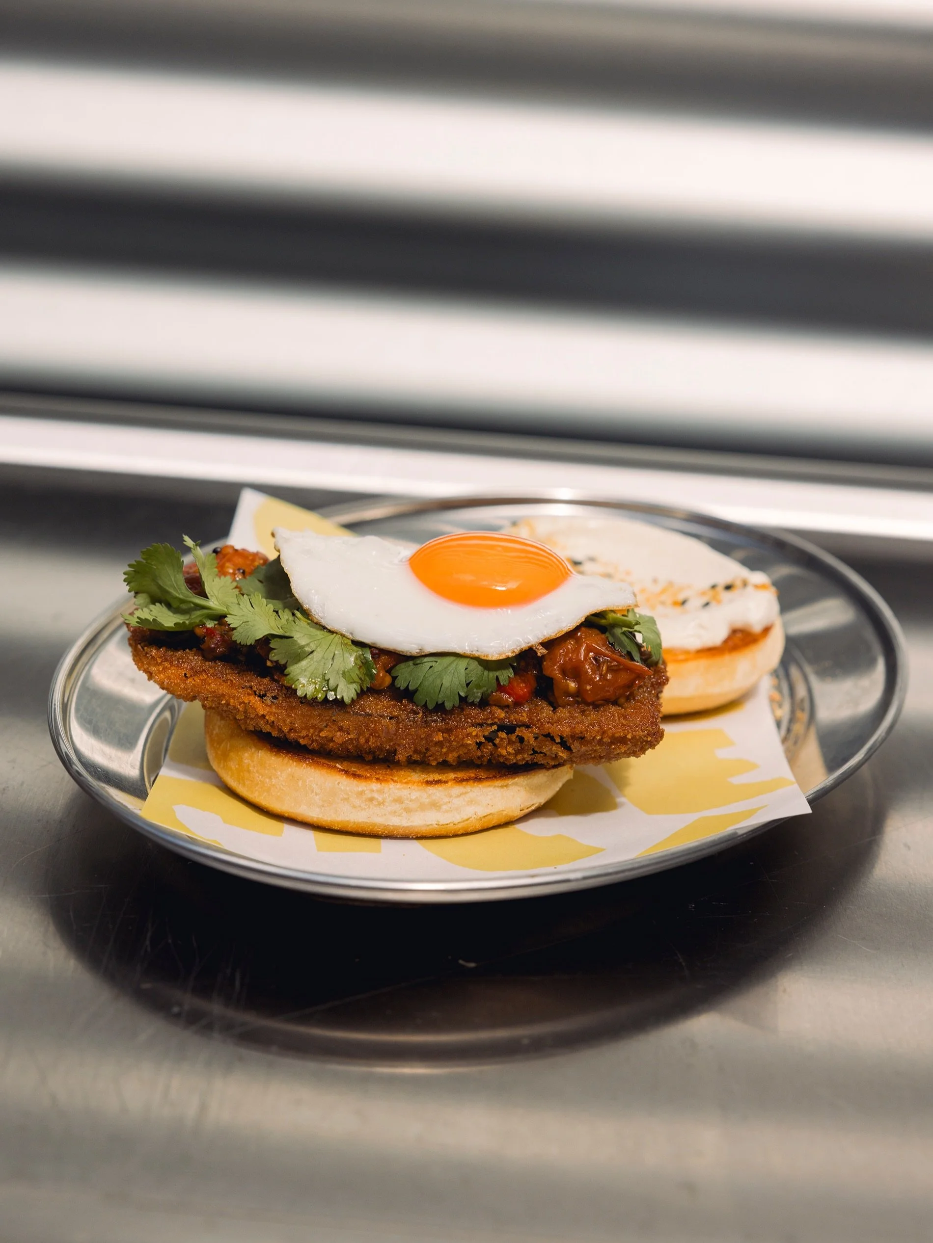 Eggplant parmi 🤝 shakshuka. In a brekkie muffin.

Our Shakshuka Brekkie Muffin stacks eggplant parmigiana, shakshuka sauce, a fried egg, tahini labne and za&rsquo;atar inside an English muffin.

Available all day at Side Piece this month.