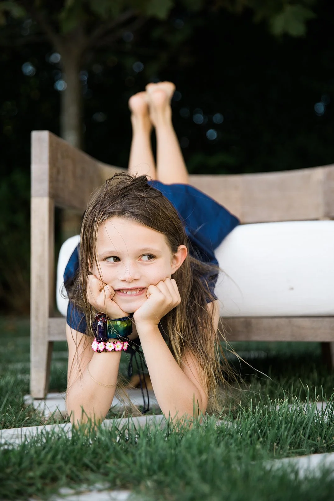 Hamptons Lifestyle photographer girl in the grass.jpg
