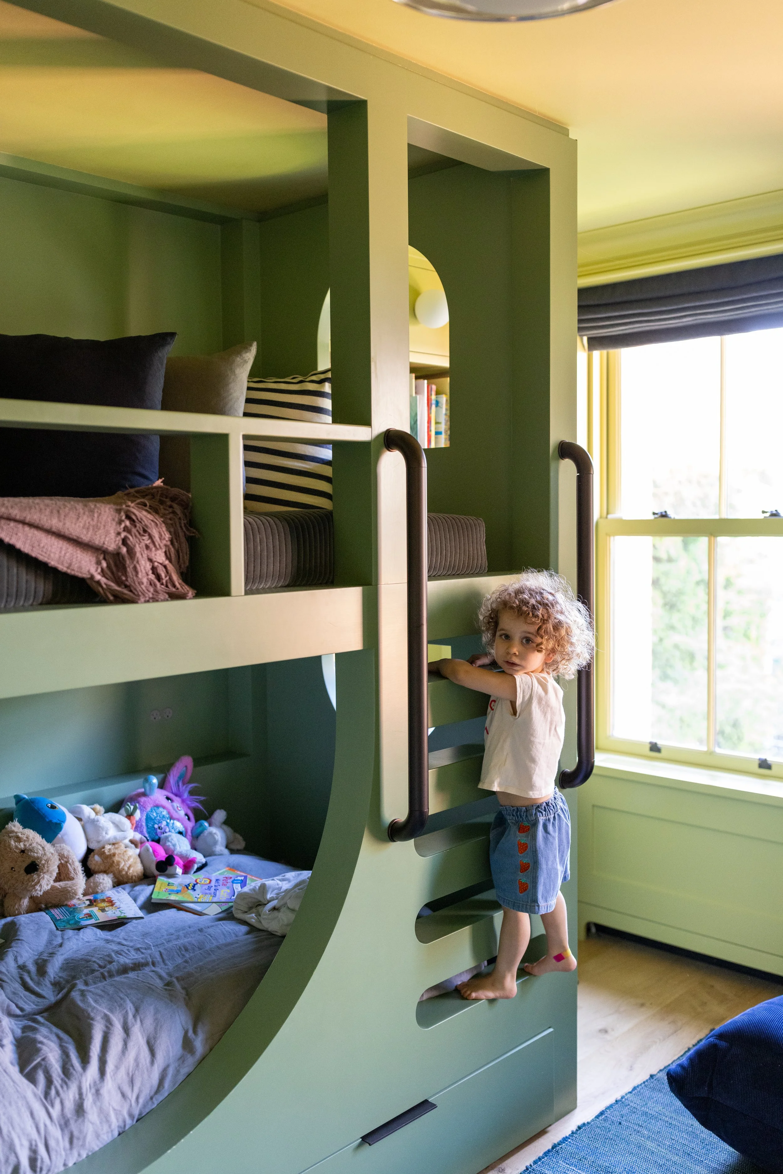 NYC toddler at home family photo on bunk bed