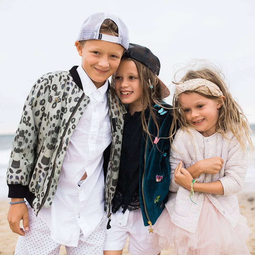 Montauk family photo siblings beach.jpg