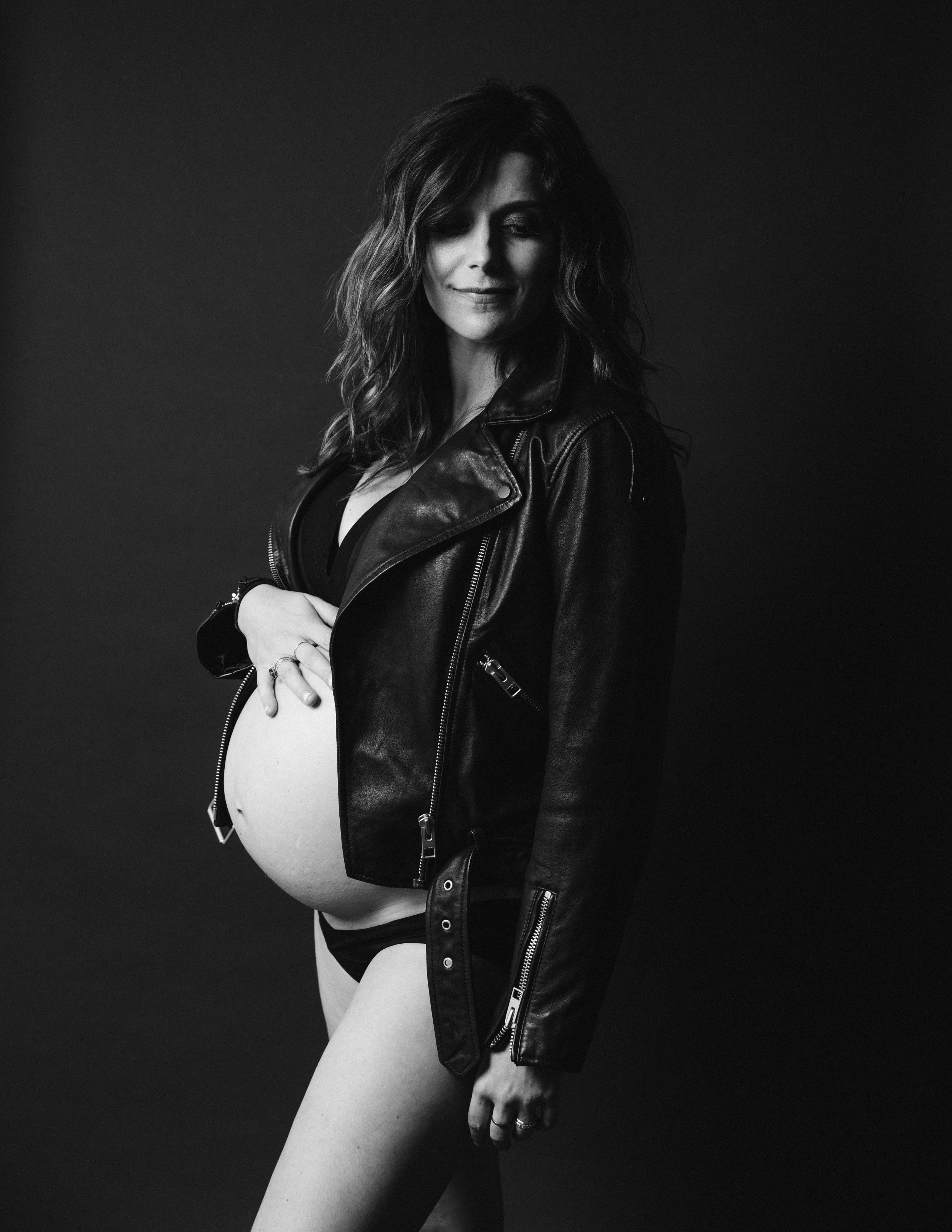 Studio maternity photo at home in Brooklyn