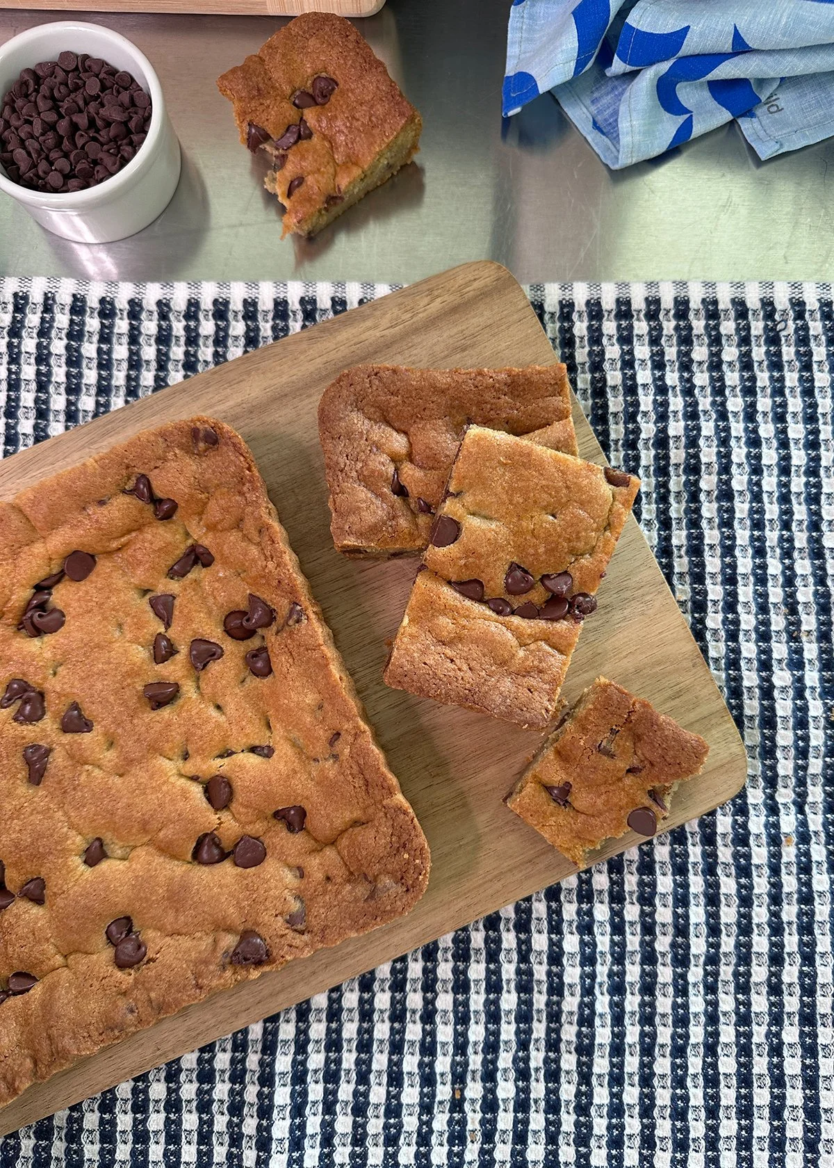 Boki's Kitchen chocolate chip cookies bars