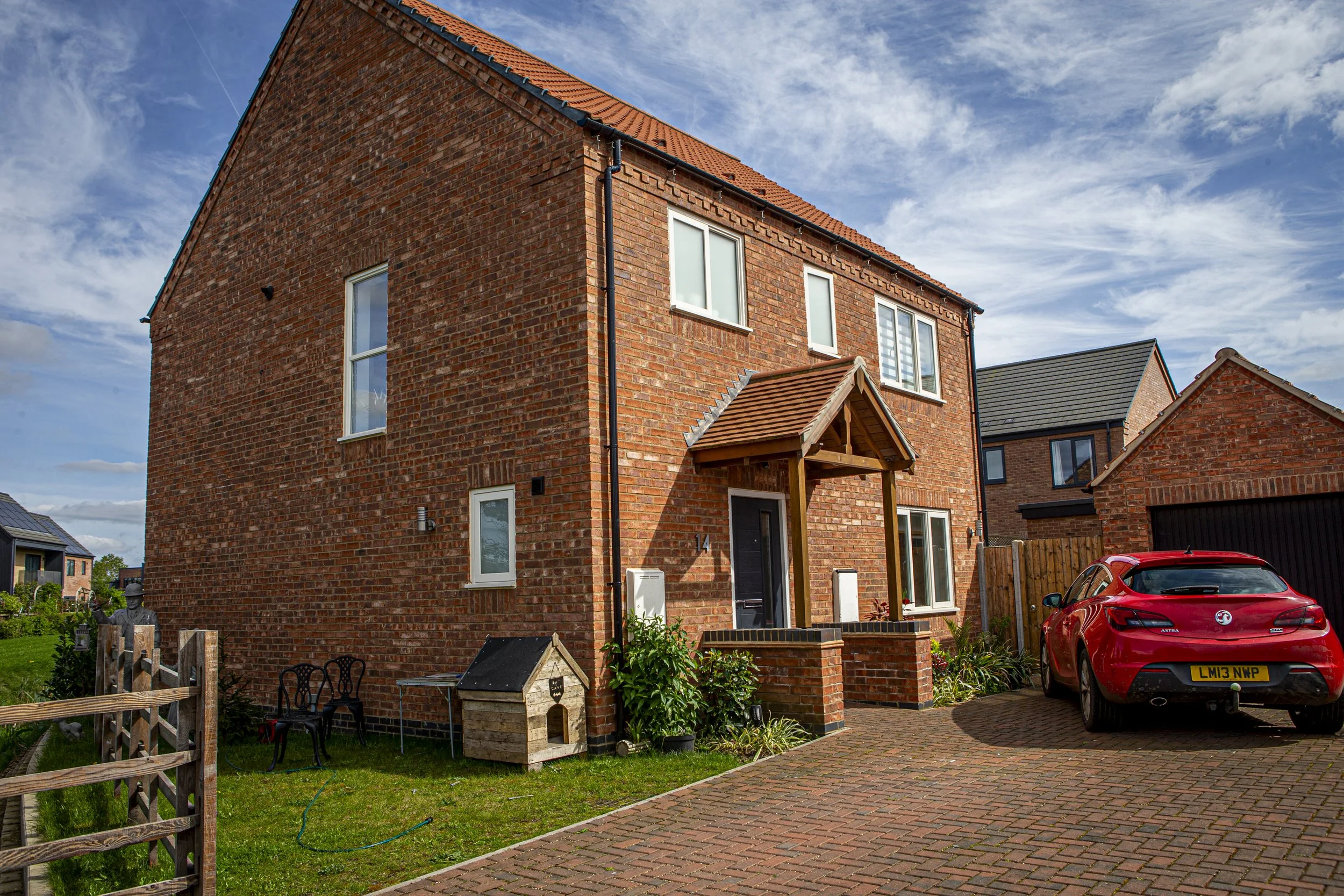 Gusto corporate 140424427.jpg