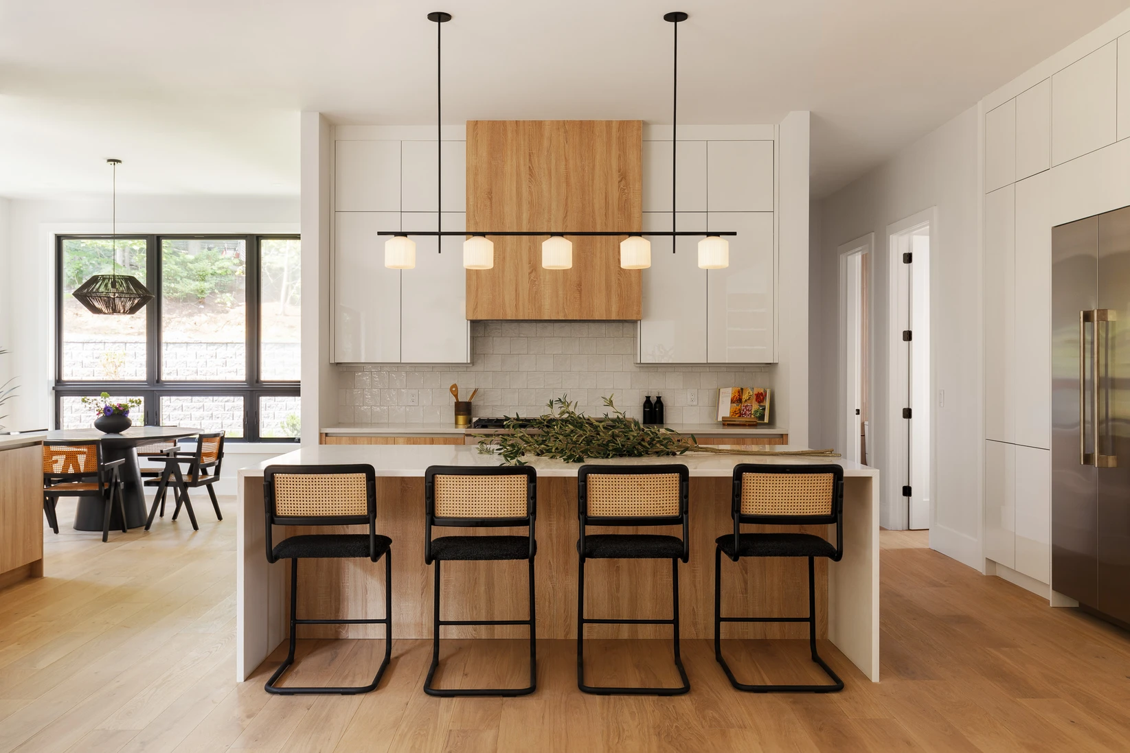 The Kitchen Unbound: Design Trends for 2025 and Beyond — DFI Interiors