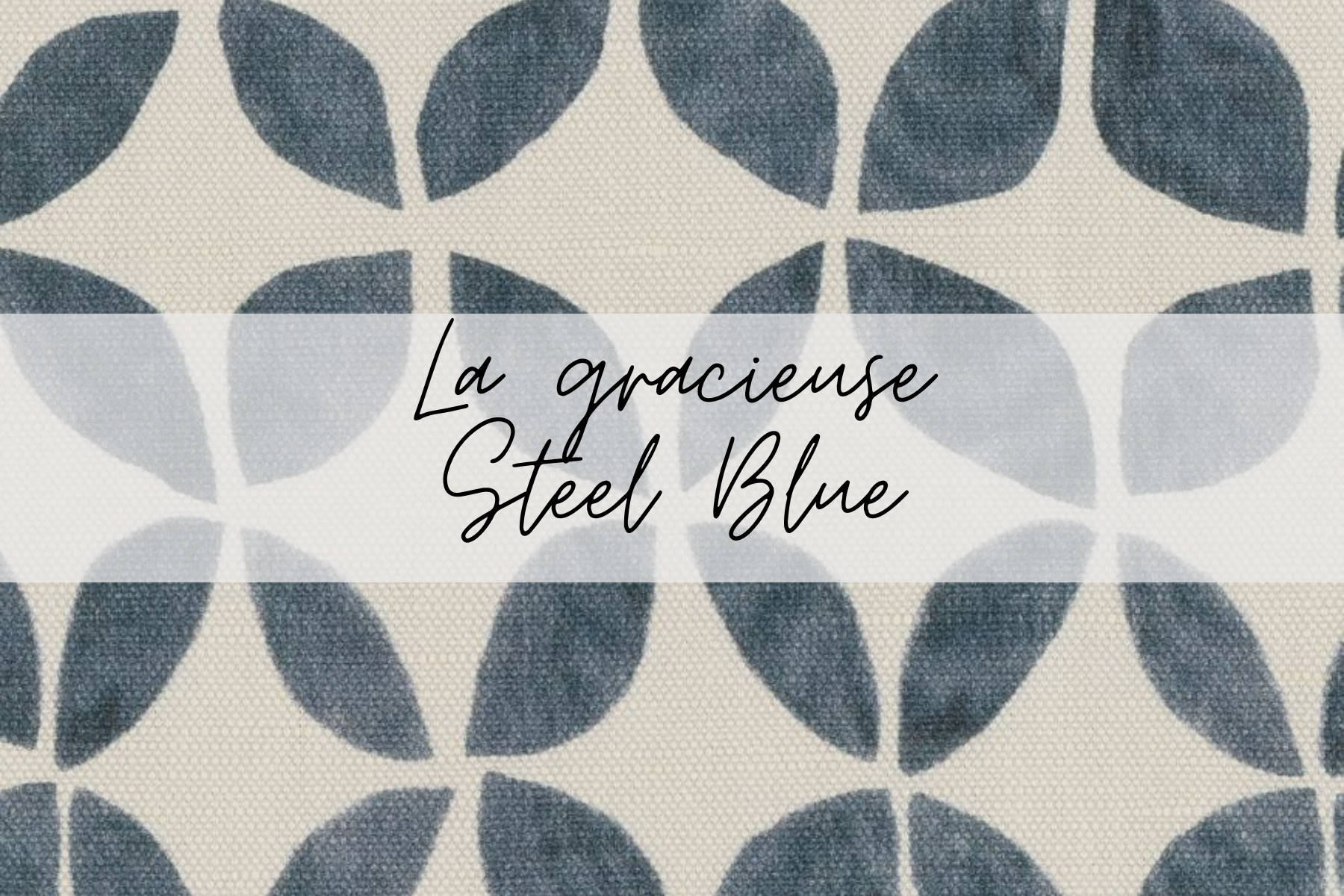 Pattern of blue steel blue circle shapes on a beige background with the text 'La grâceuse Steel Blue' overlayed.