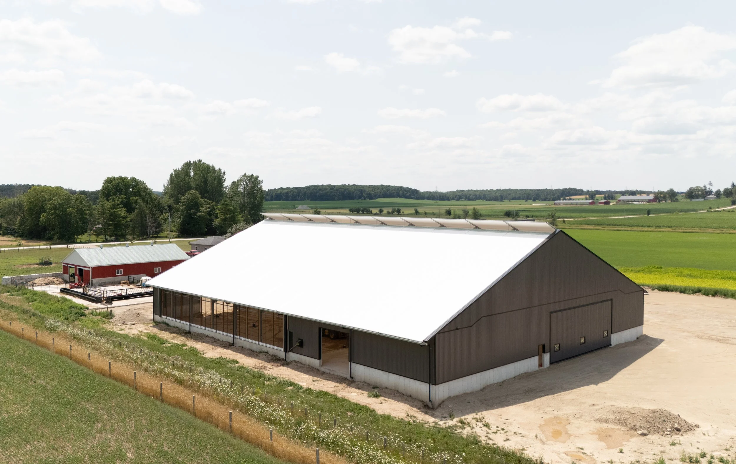 Brad McDonald 120x162 Beef barn-3.jpg