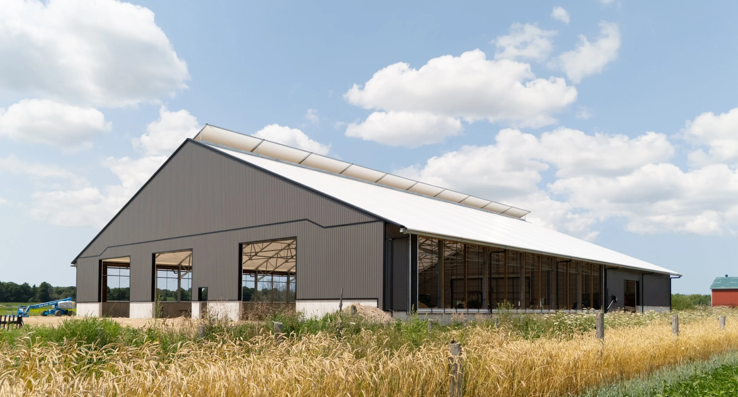 Brad McDonald 120x162 Beef barn-9.jpg