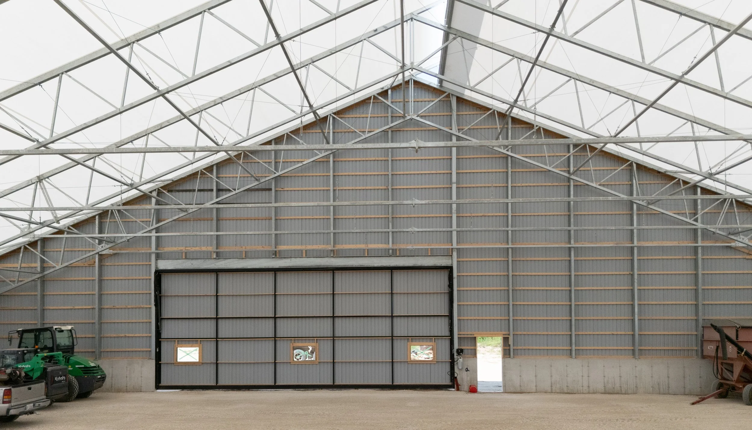 Brad McDonald 120x162 Beef barn-10.jpg