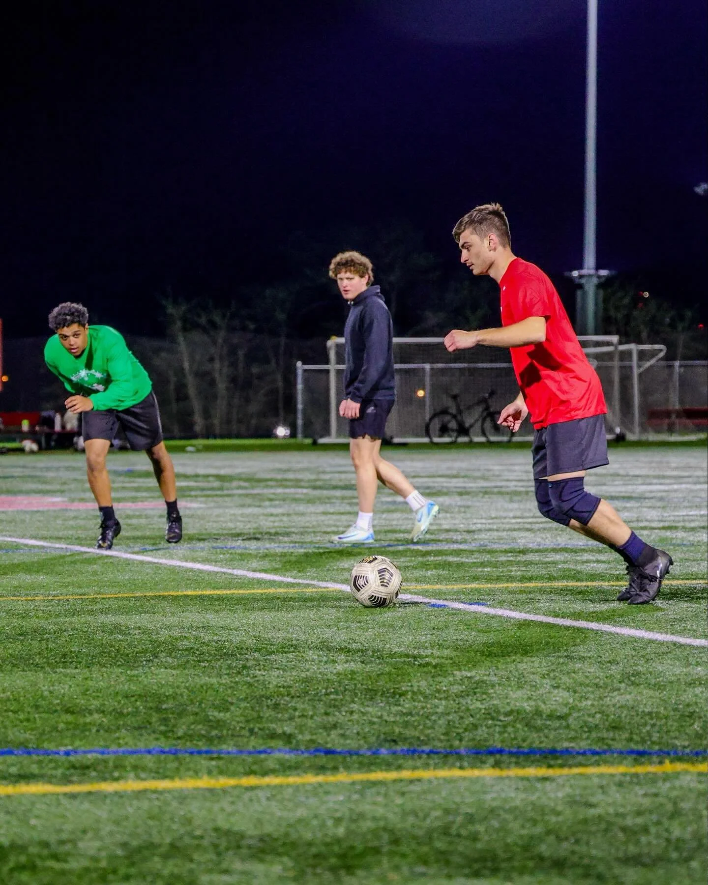 On Sunday, Rutgers Catholic&rsquo;s intramural soccer team competed in their last game of the season! 

St. Peter FC took on team Berg for a fun game with great attendance by the fans in the Rutgers Catholic community! ⚽️

#catholic #rutgers